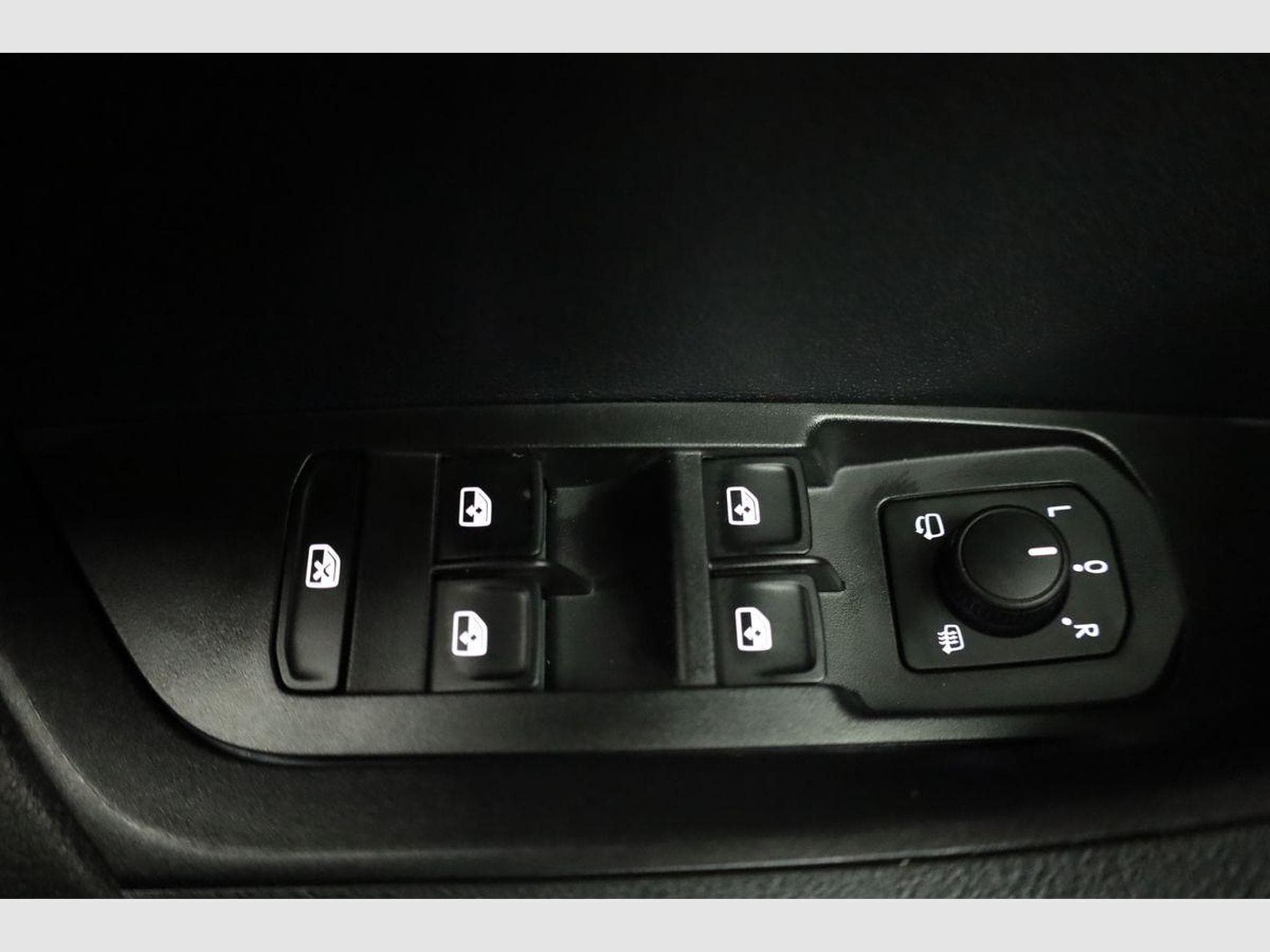 Skoda Karoq Sportline (2026) - Photo 7