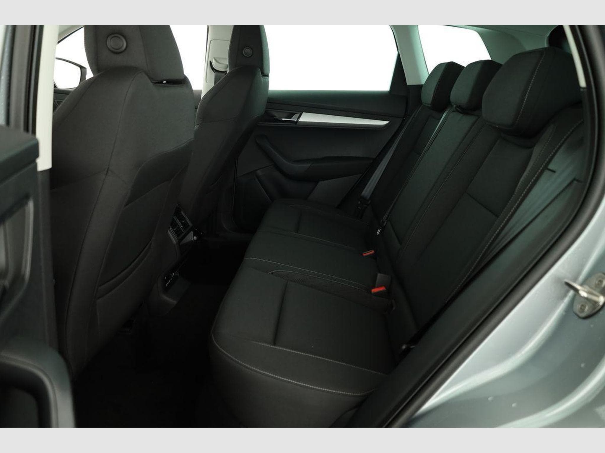 Skoda Karoq Selection (2026) - Photo 11