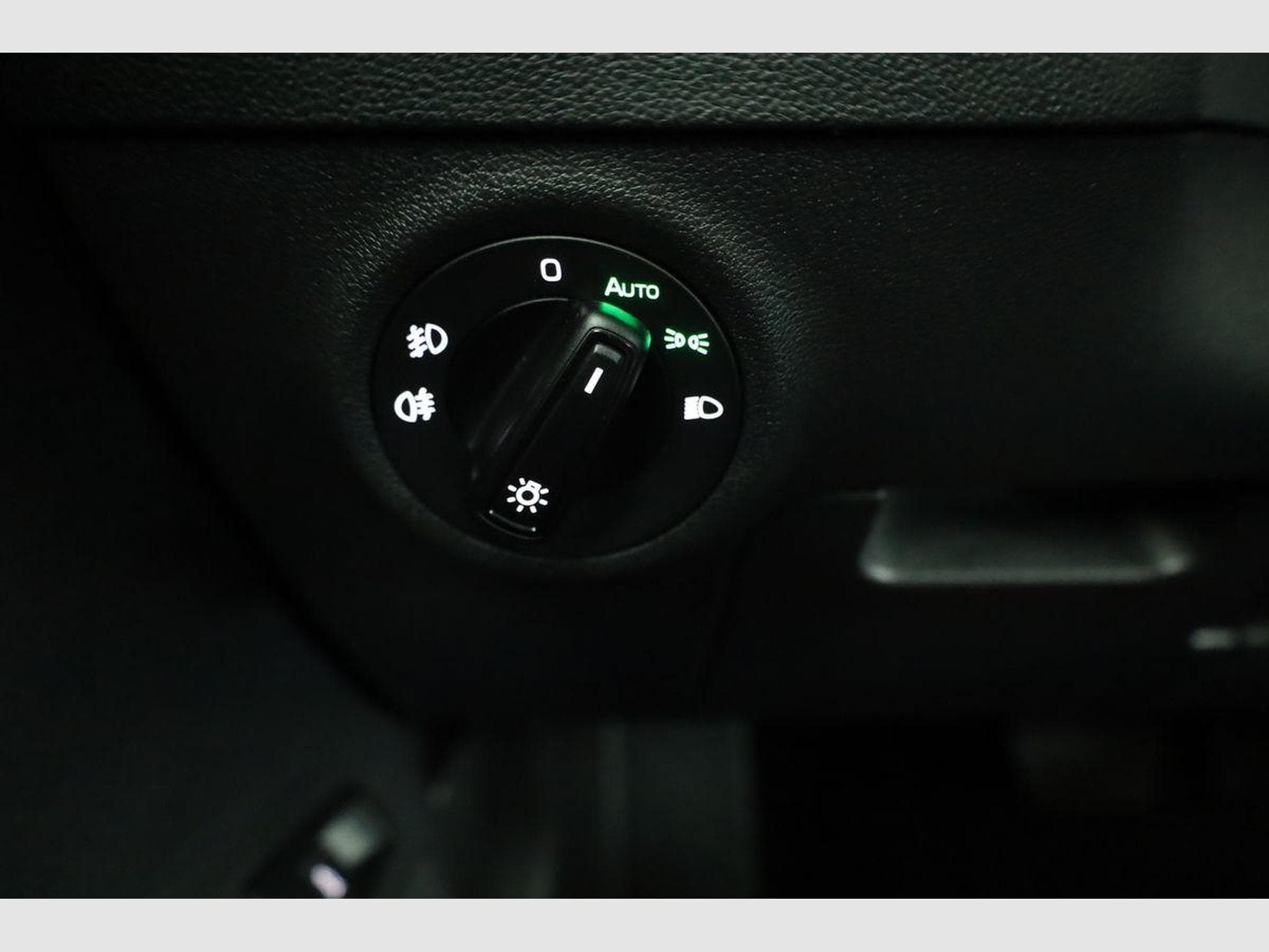 Skoda Karoq Selection (2026) - Photo 8