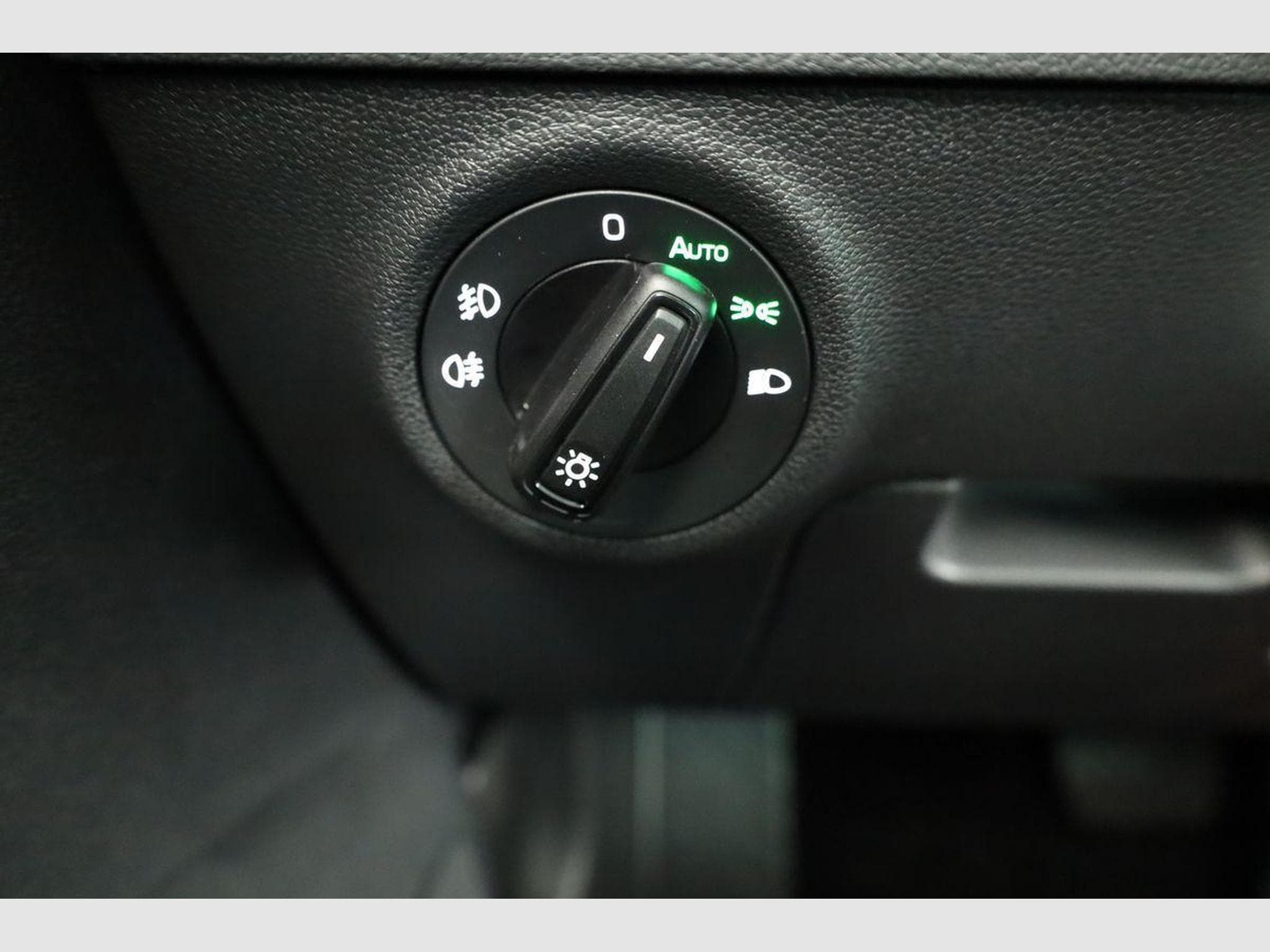 Skoda Karoq Selection 4x4 (2026) - Photo 8