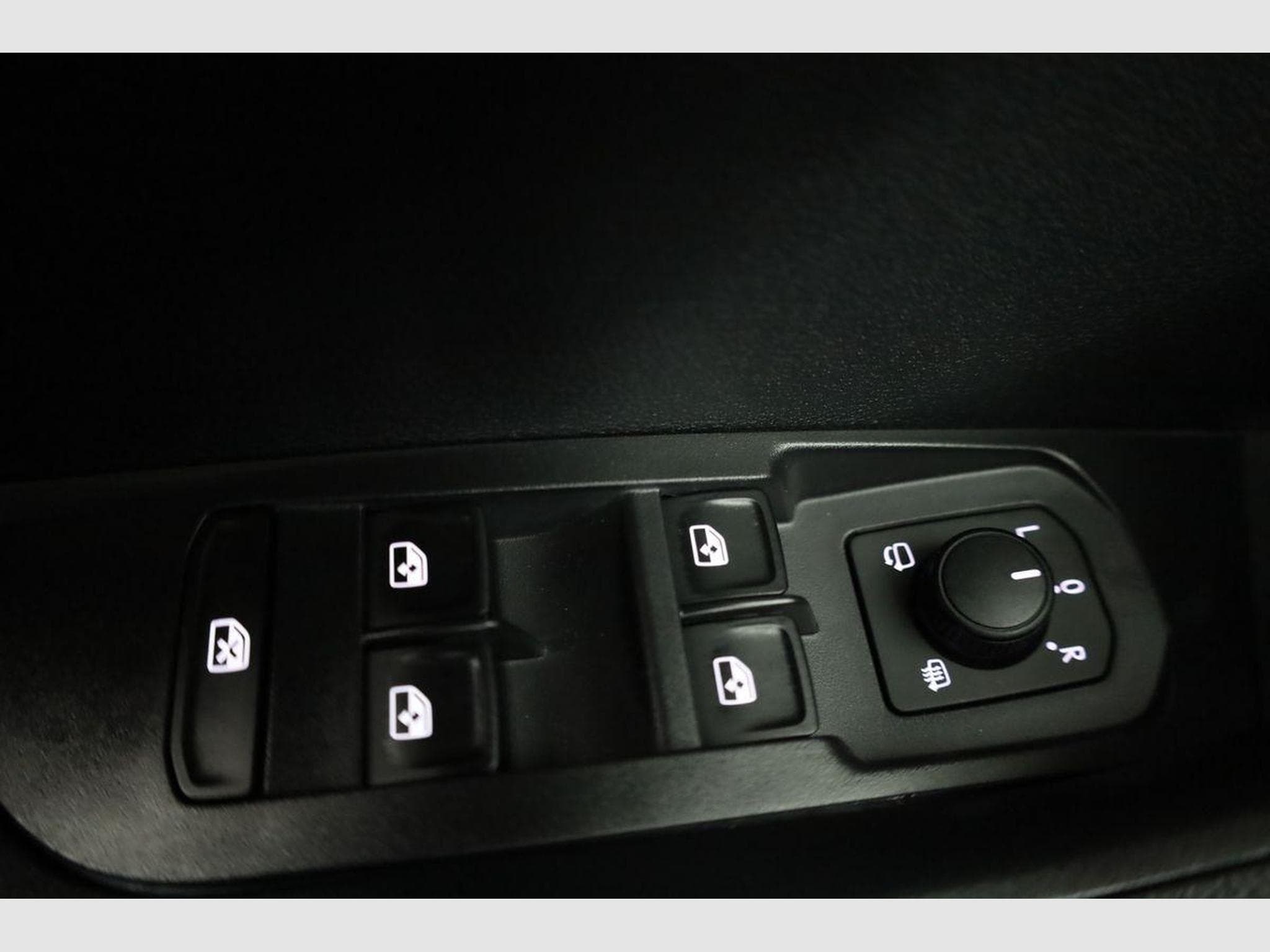 Skoda Karoq Selection (2026) - Photo 7