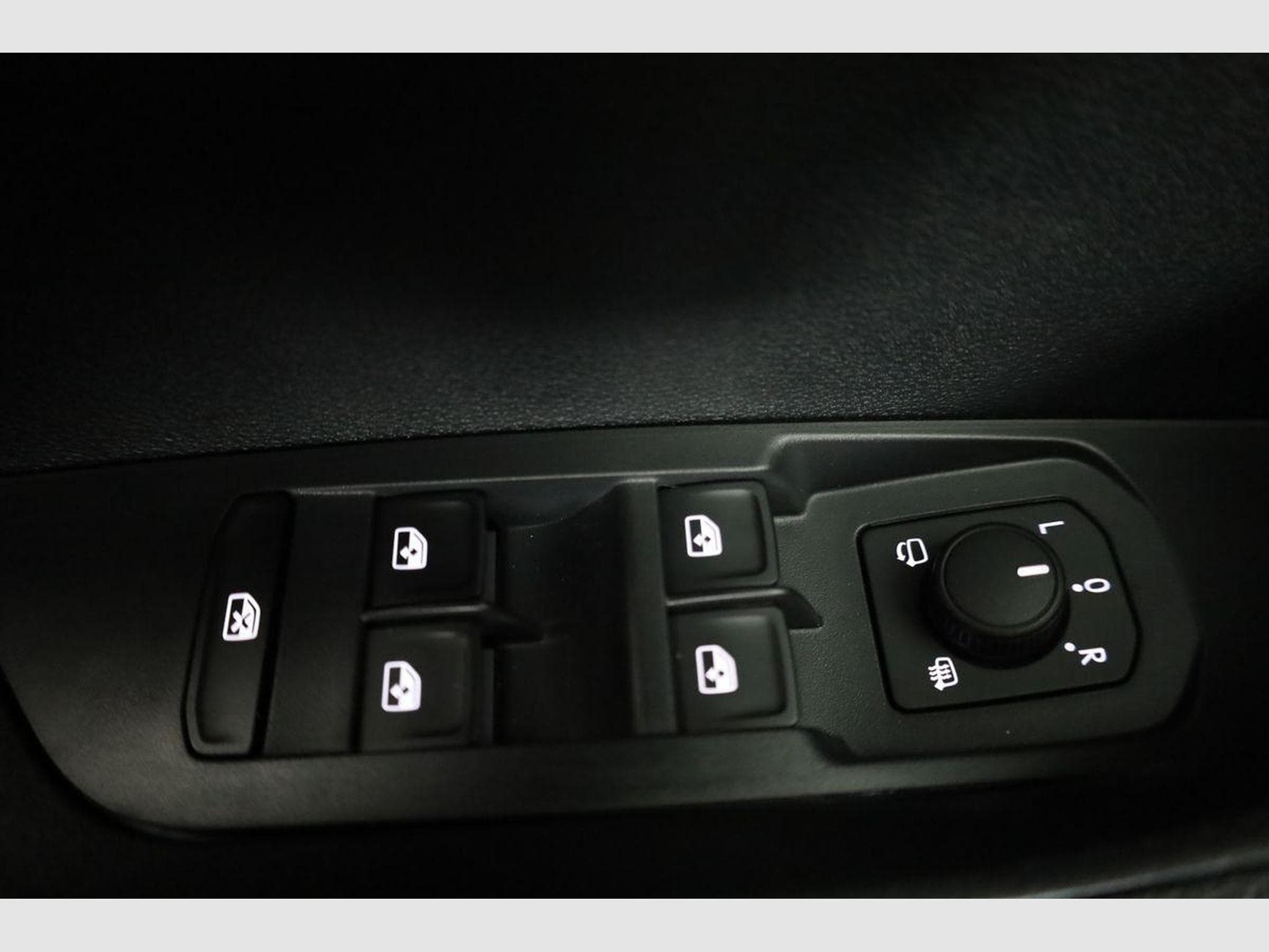 Skoda Karoq Selection 4x4 (2026) - Photo 7