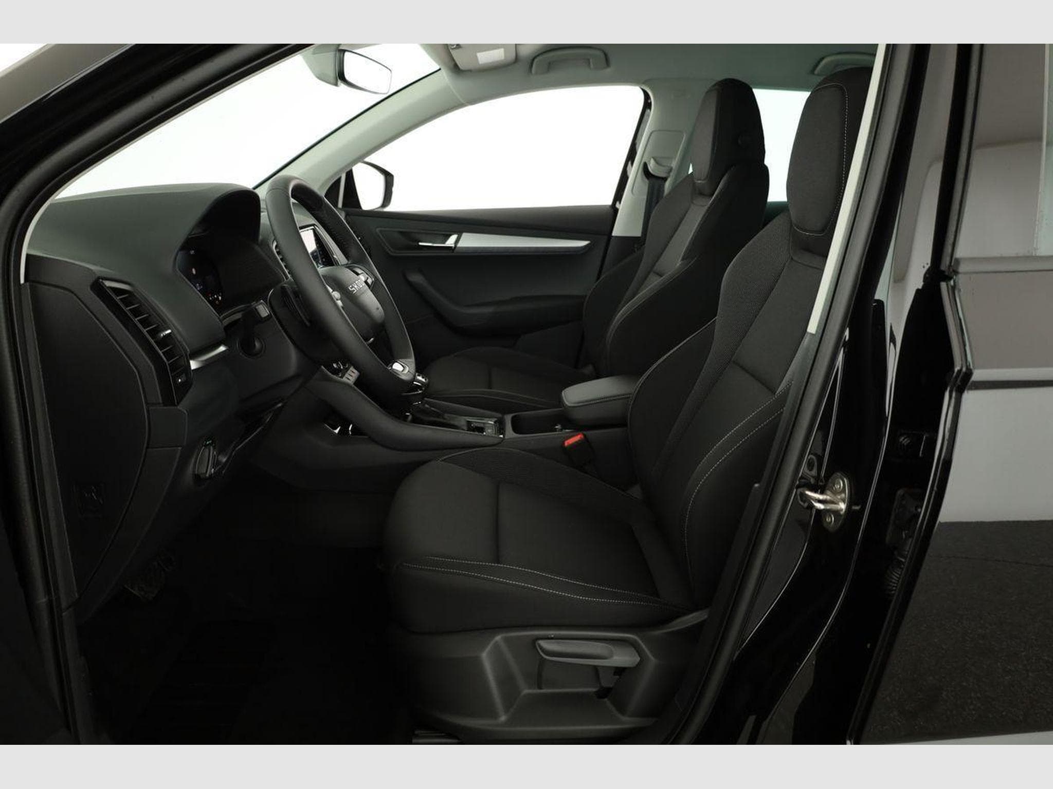 Skoda Karoq Selection 4x4 (2026) - Photo 10