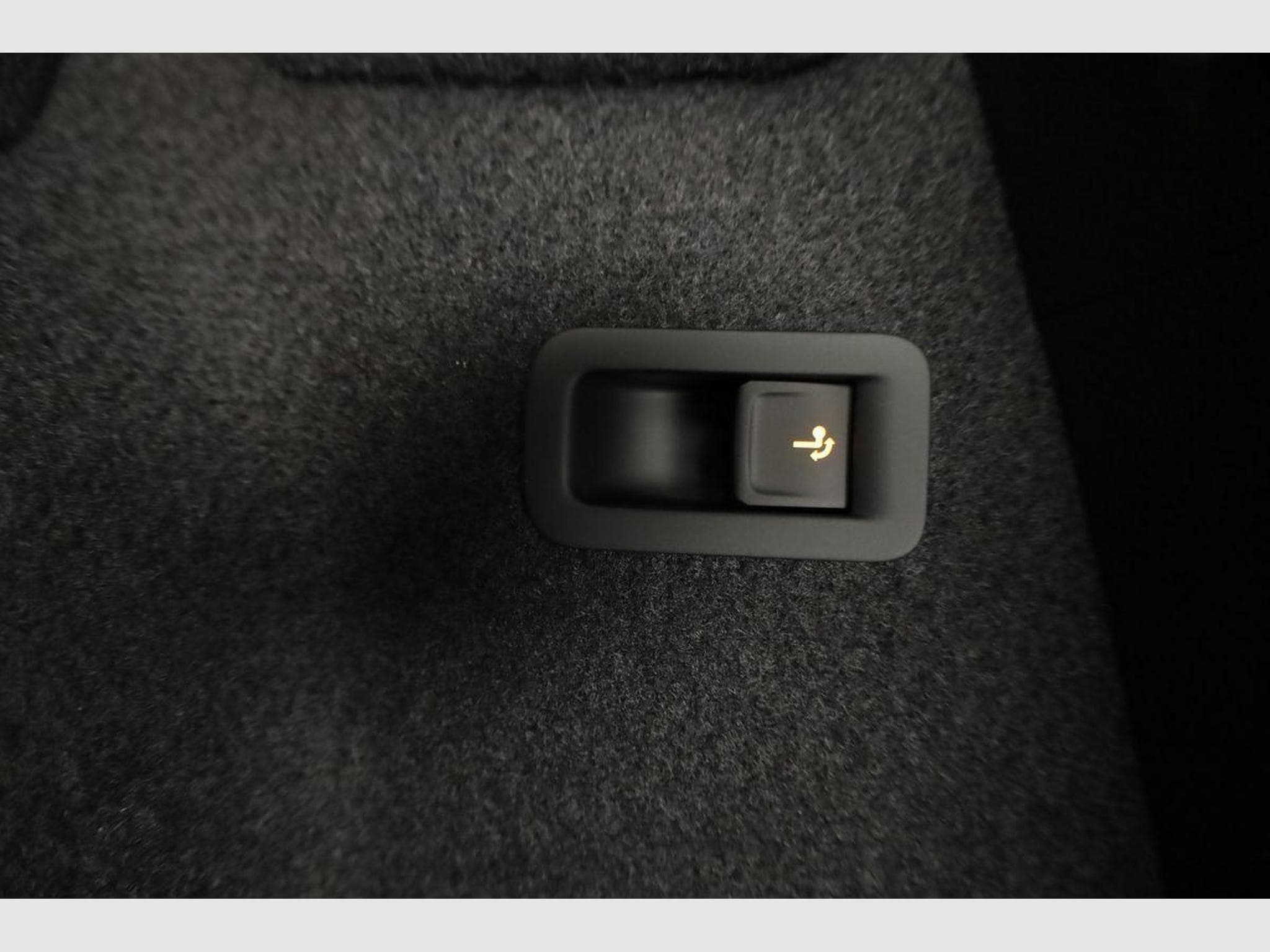 Skoda Karoq Selection 4x4 (2026) - Photo 14