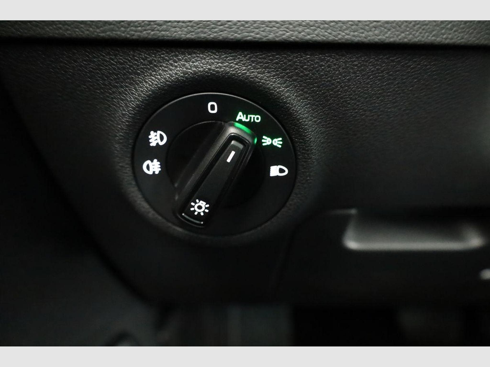 Skoda Karoq Selection (2026) - Photo 8