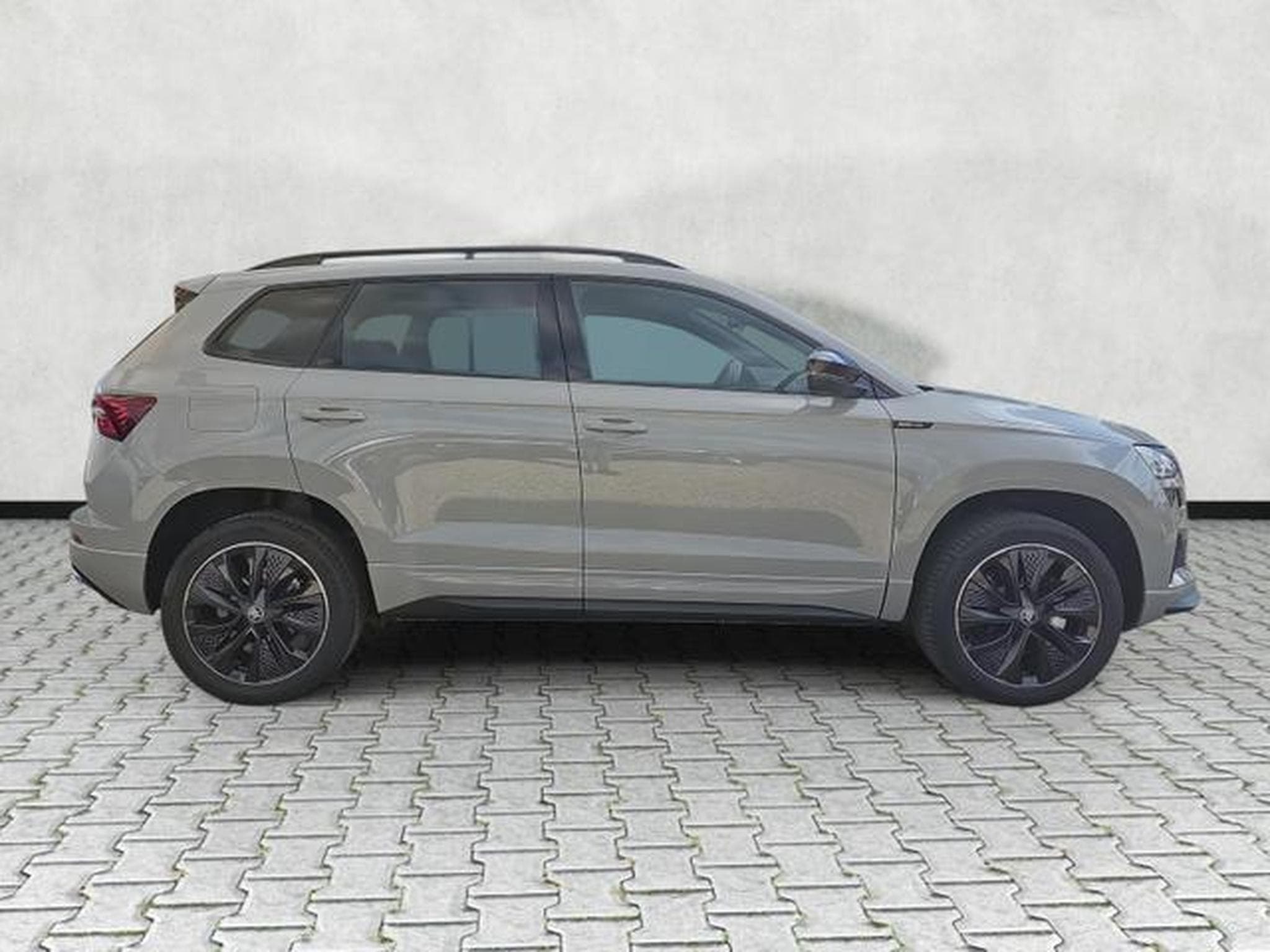 Skoda Karoq Sportline (2026) - Photo 8