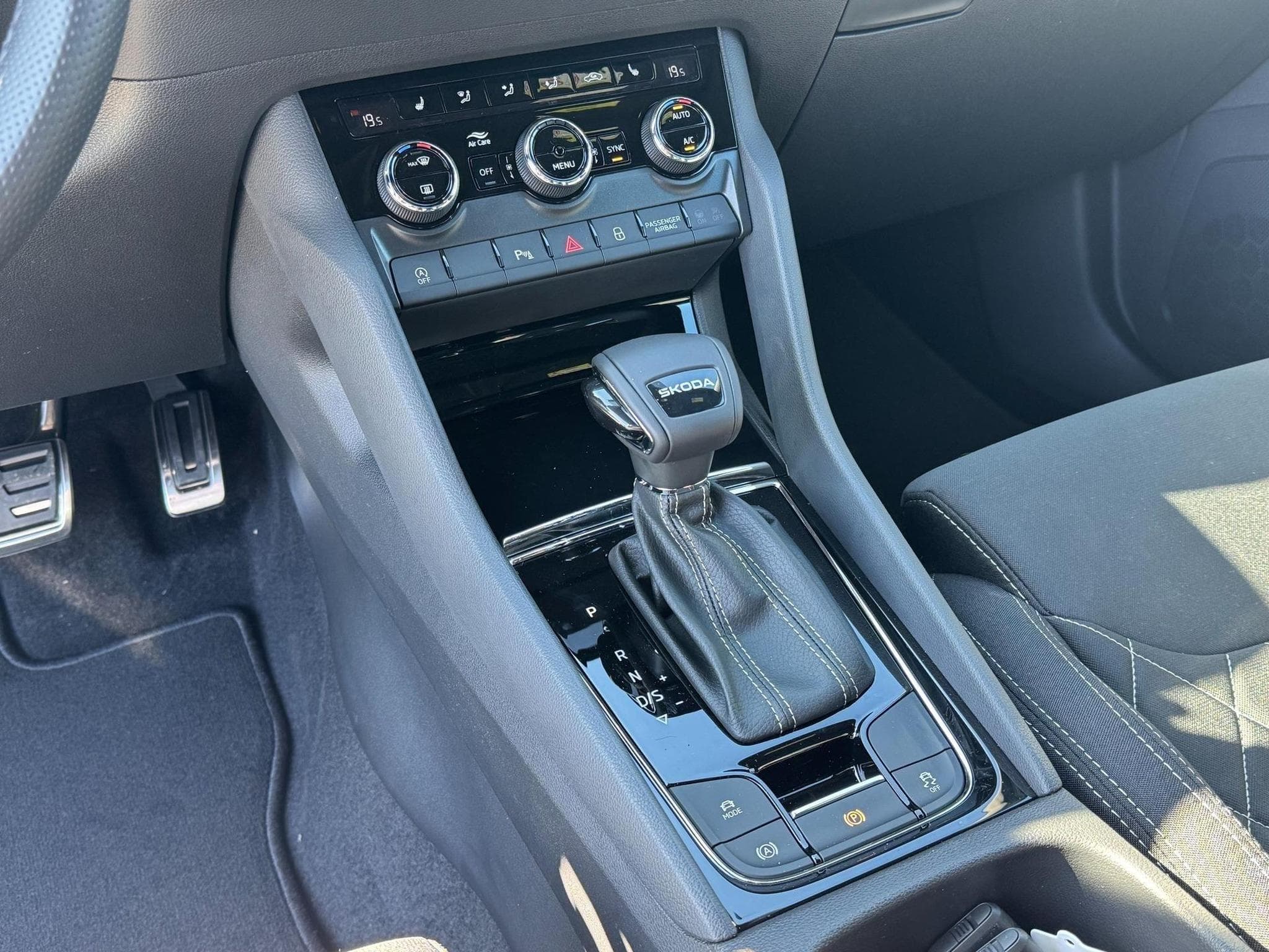 Skoda Karoq Sportline (2026) - Photo 14