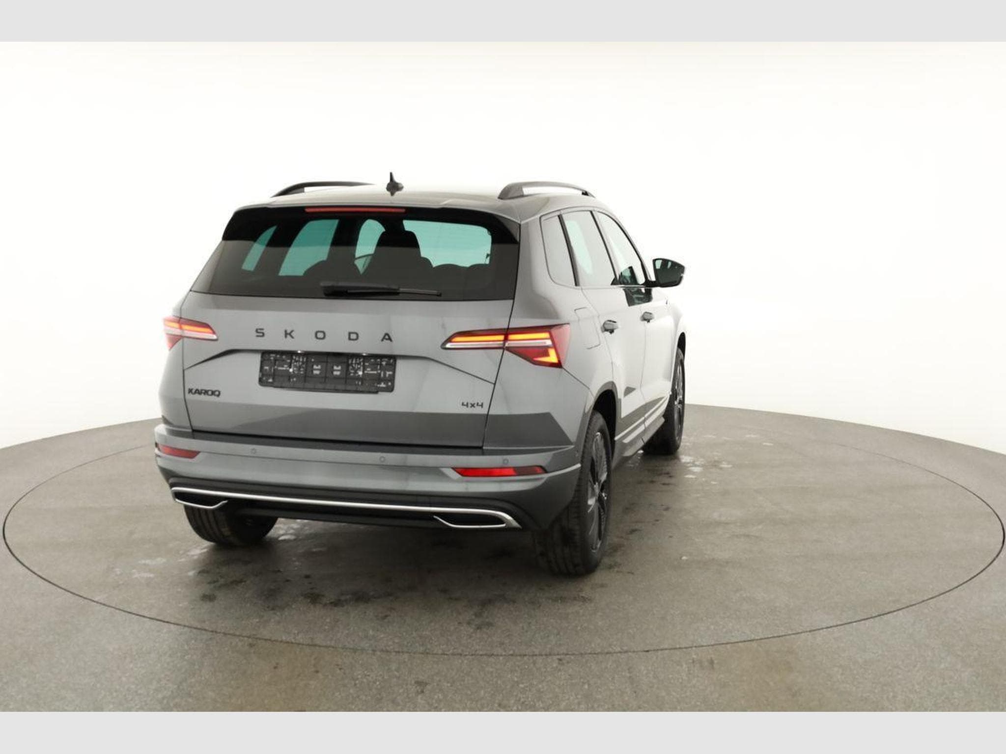 Skoda Karoq Sportline 4x4 (2026) - Photo 18