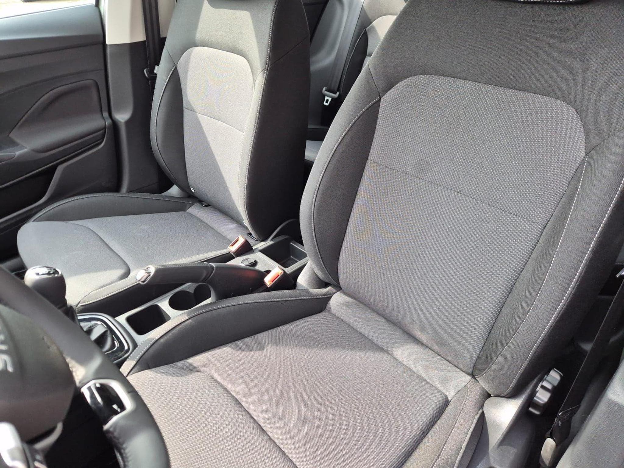 Skoda Fabia 1.0 TSI 95PS (2026) - Photo 11