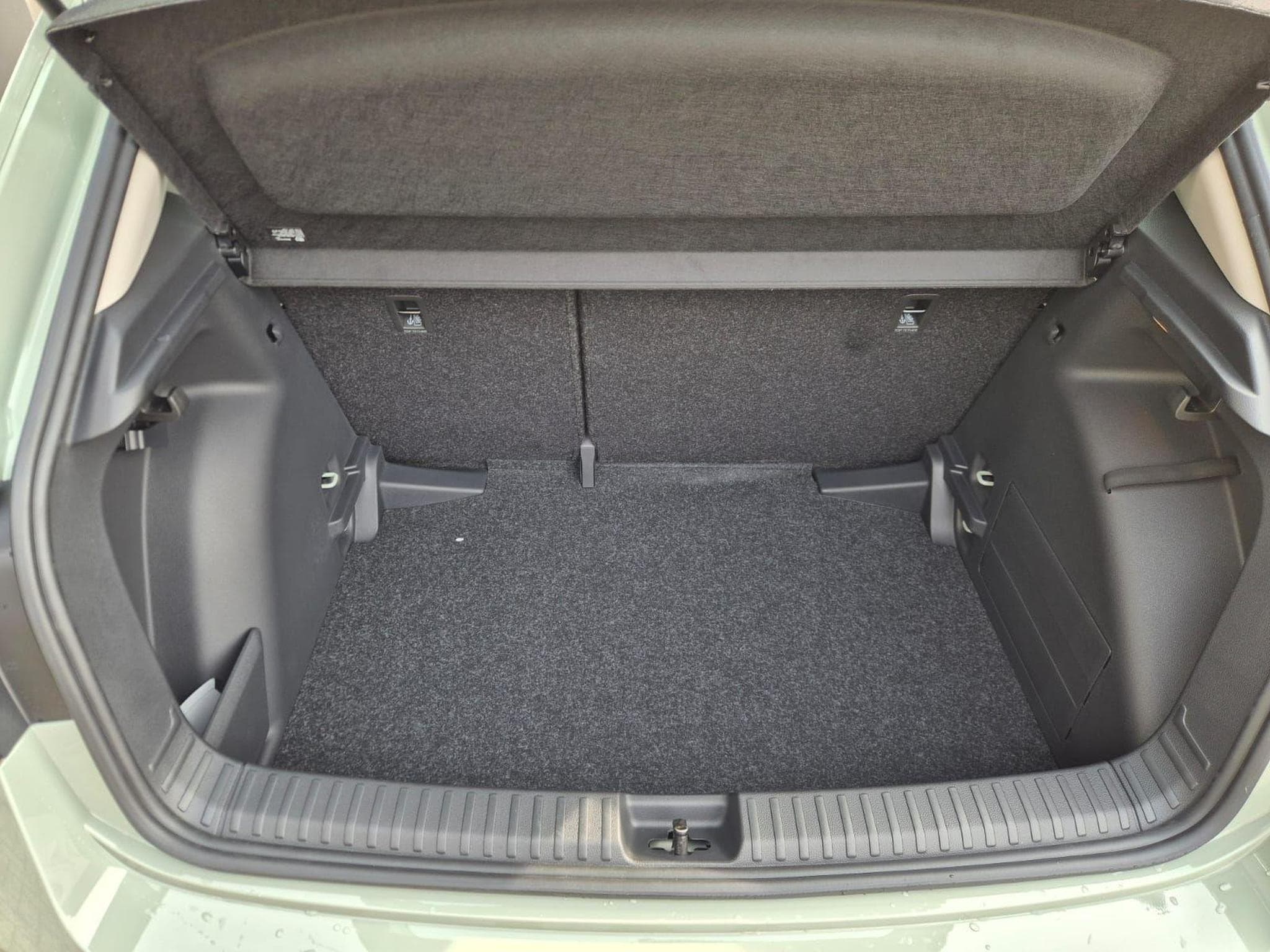 Skoda Fabia 1.0 TSI 95PS (2026) - Photo 9