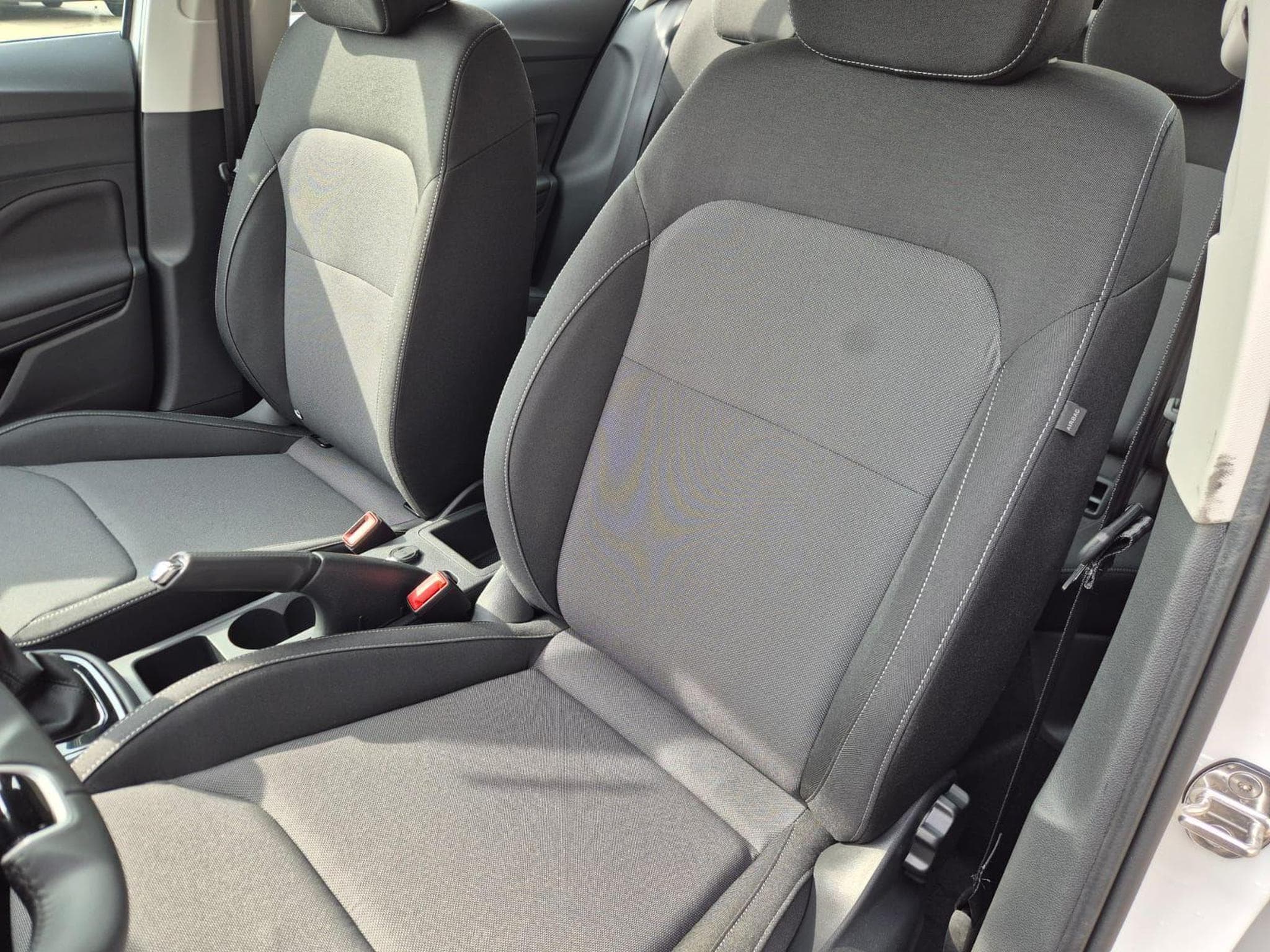 Skoda Fabia 1.0 TSI 95PS (2026) - Photo 11