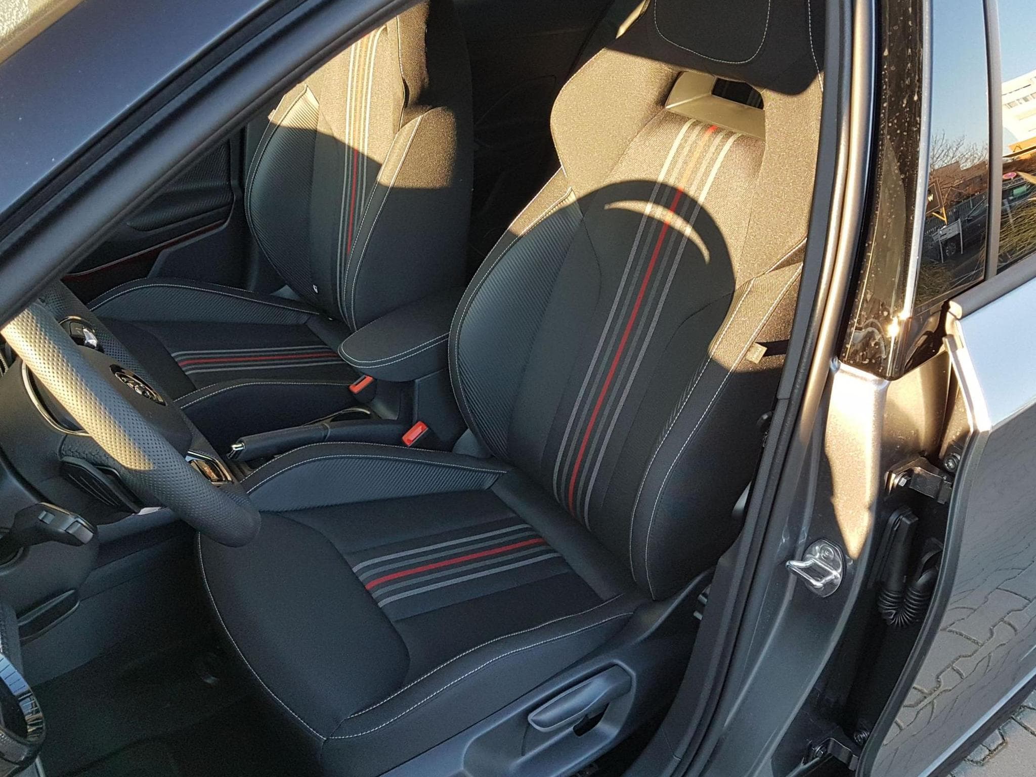 Skoda Fabia Monte Carlo (2026) - Photo 11