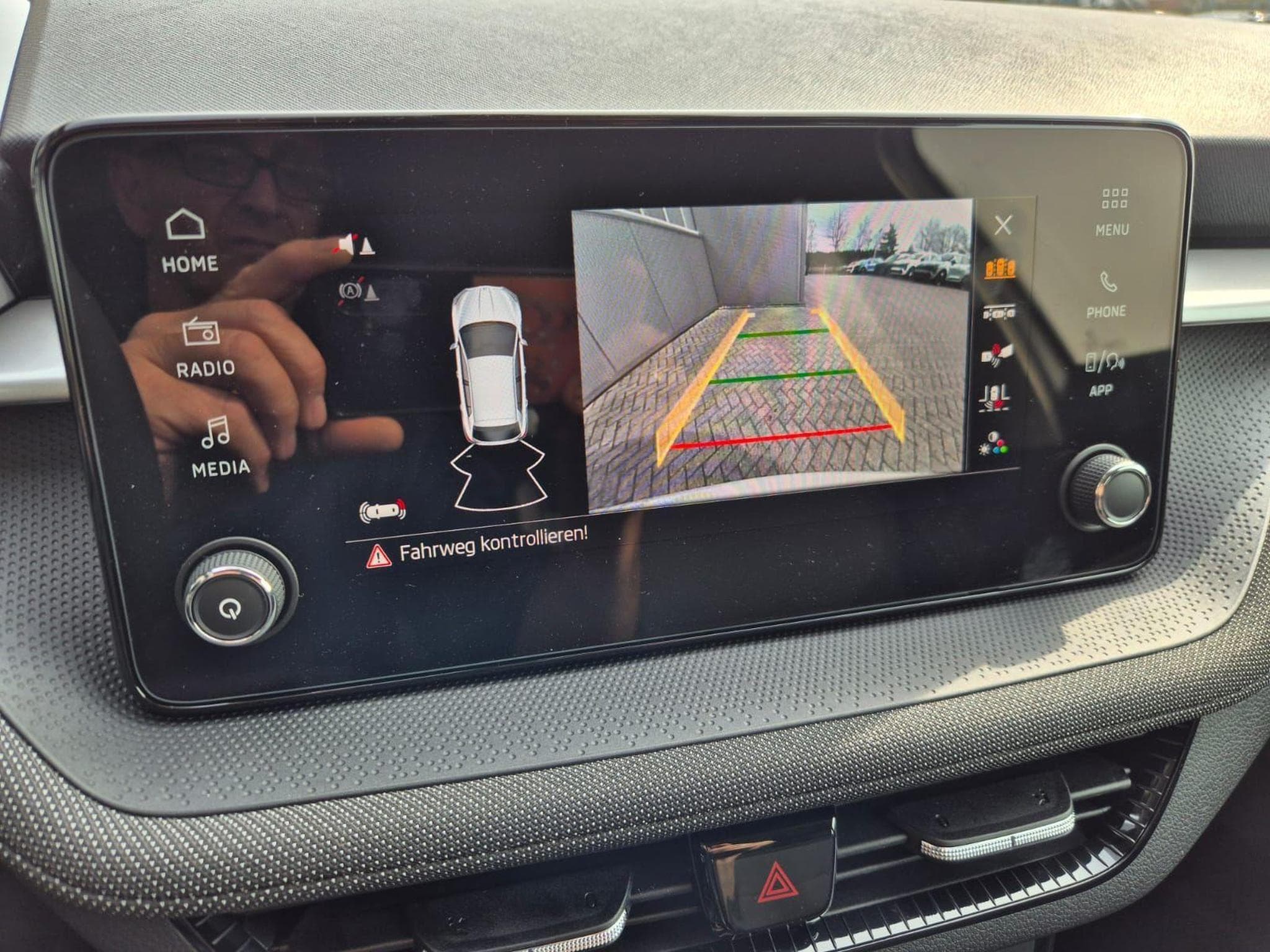 Skoda Fabia 1.0 TSI 95PS (2026) - Photo 20