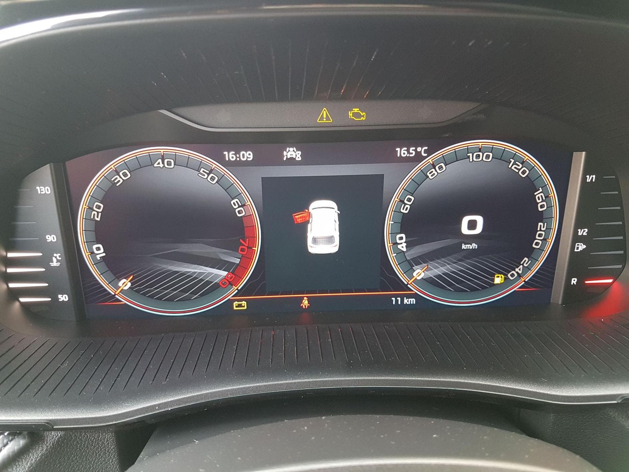 Skoda Fabia Monte Carlo (2026) - Photo 16