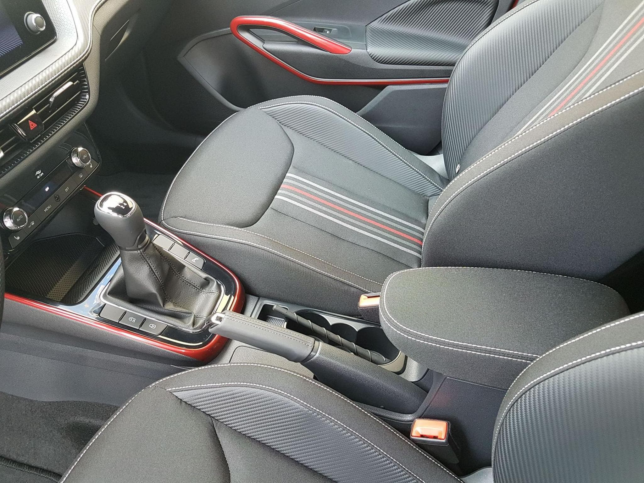 Skoda Fabia Monte Carlo (2026) - Photo 19