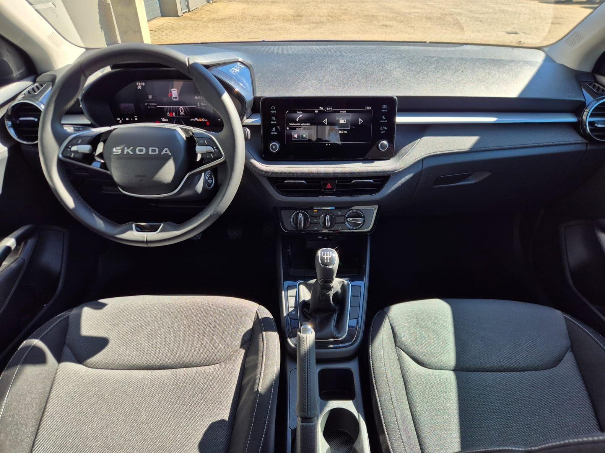 Skoda Fabia 1.0 TSI 95PS (2026) - Foto 10