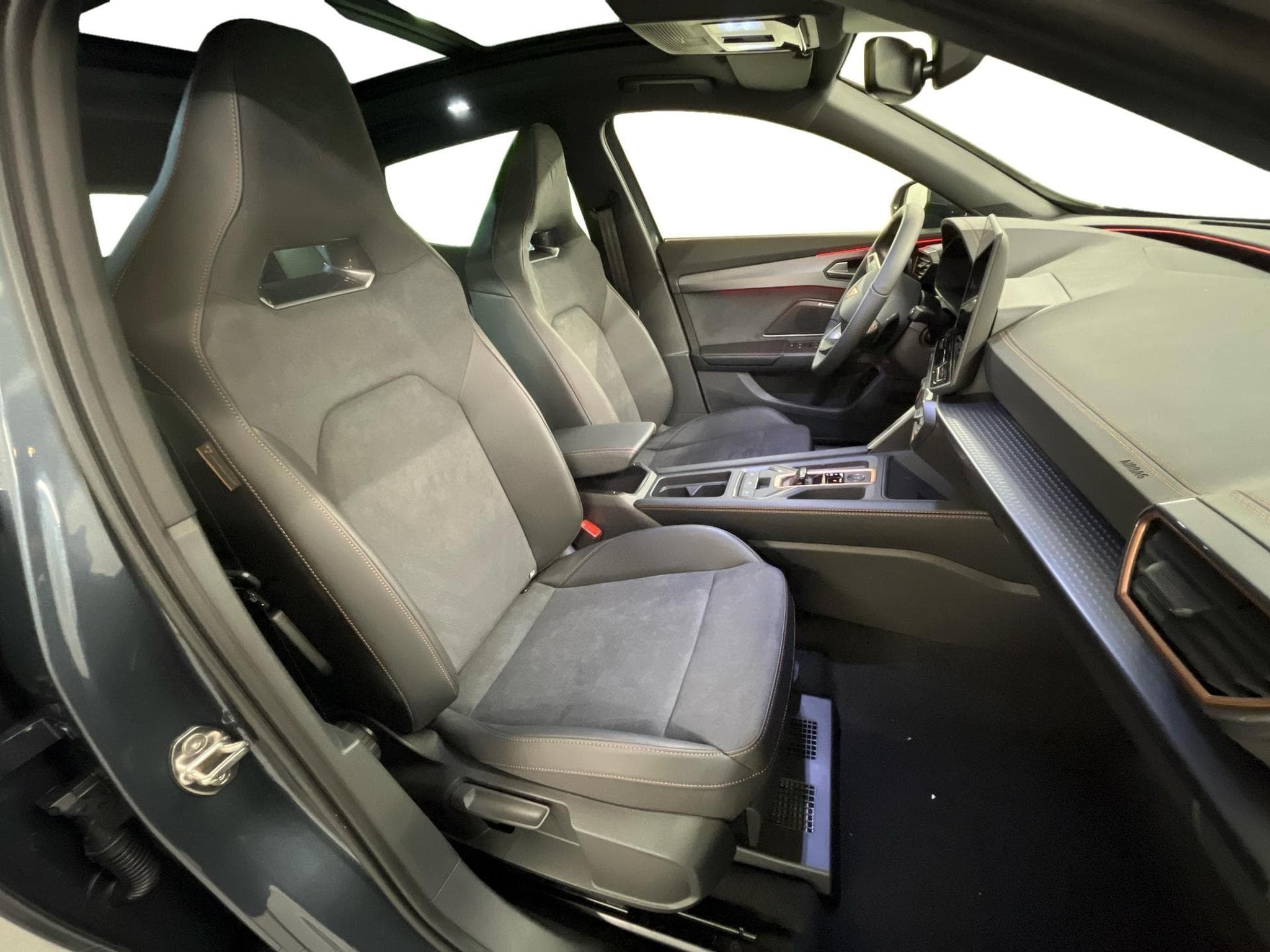 Cupra Formentor VZ (2025) - Foto 20