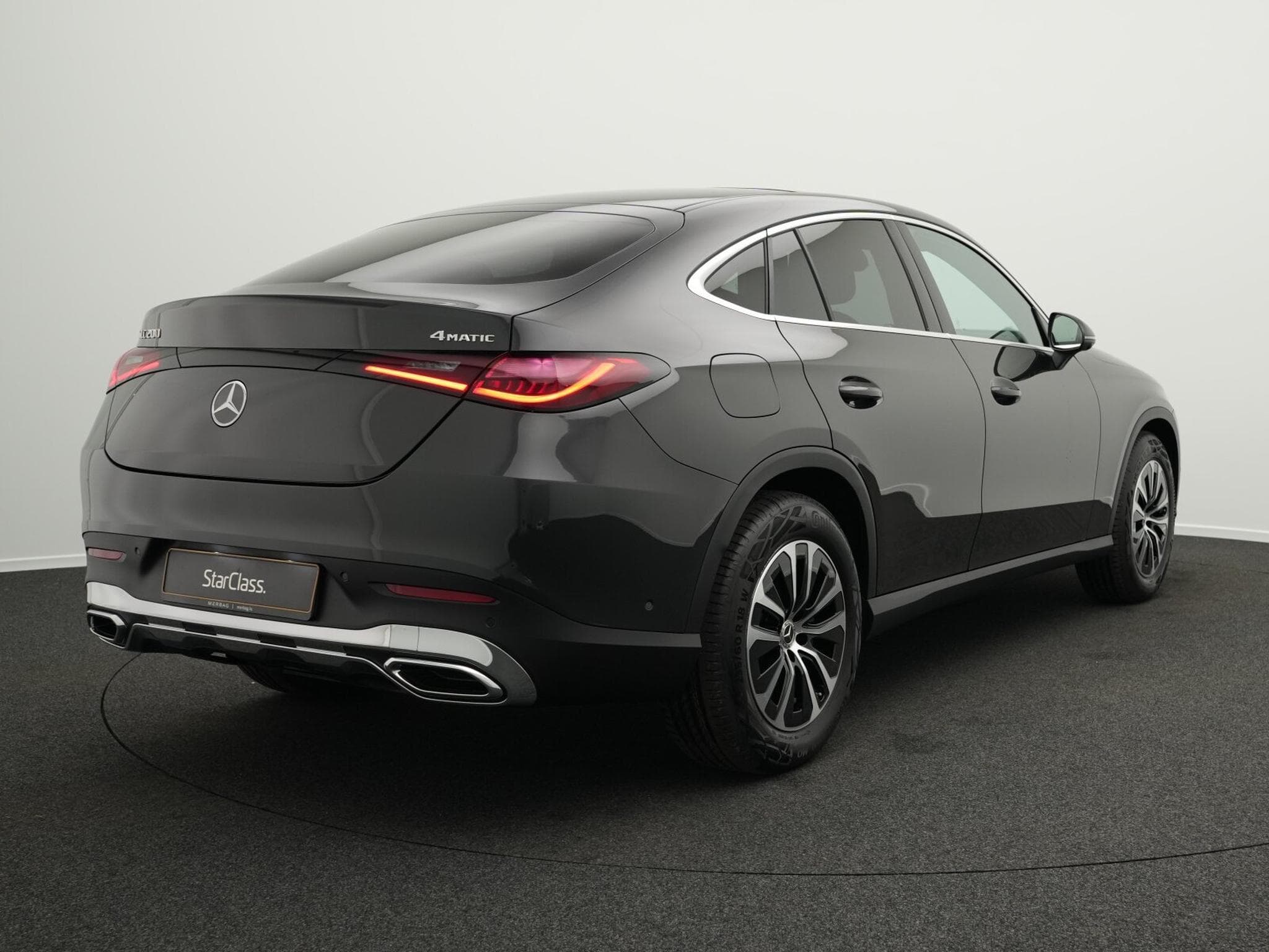 Mercedes GLC 200 4MATIC Coupé LED+Pano+AHK+360°+Memo (2024) - Photo 3