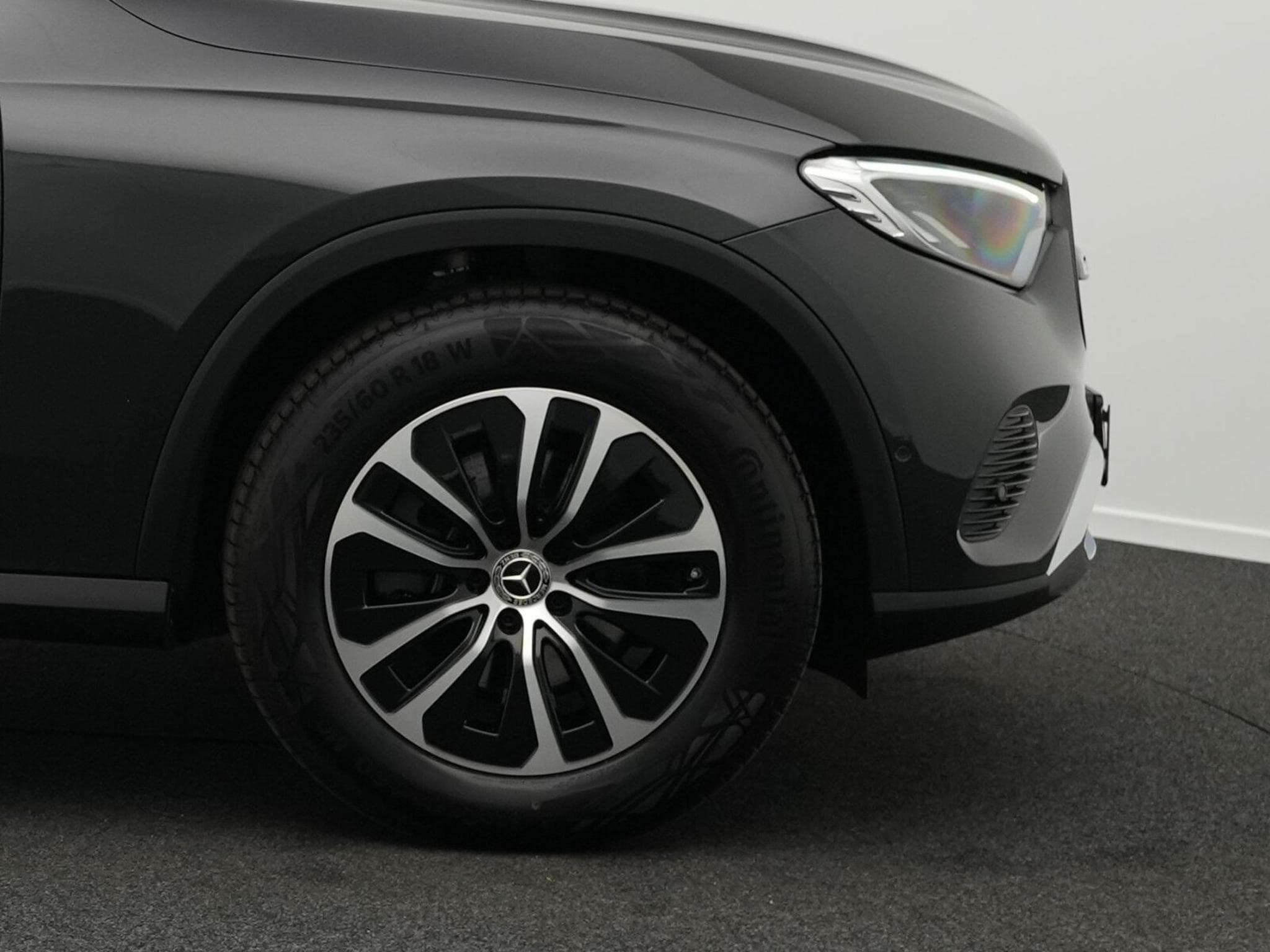 Mercedes GLC 200 4MATIC Coupé LED+Pano+AHK+360°+Memo (2024) - Photo 6