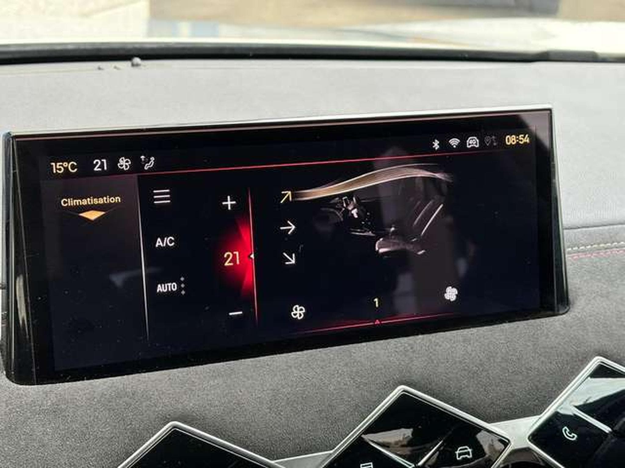 DS Automobiles DS3 1.2 PURETECH 100CH PERFORMANCE LINE (2024) - Photo 7