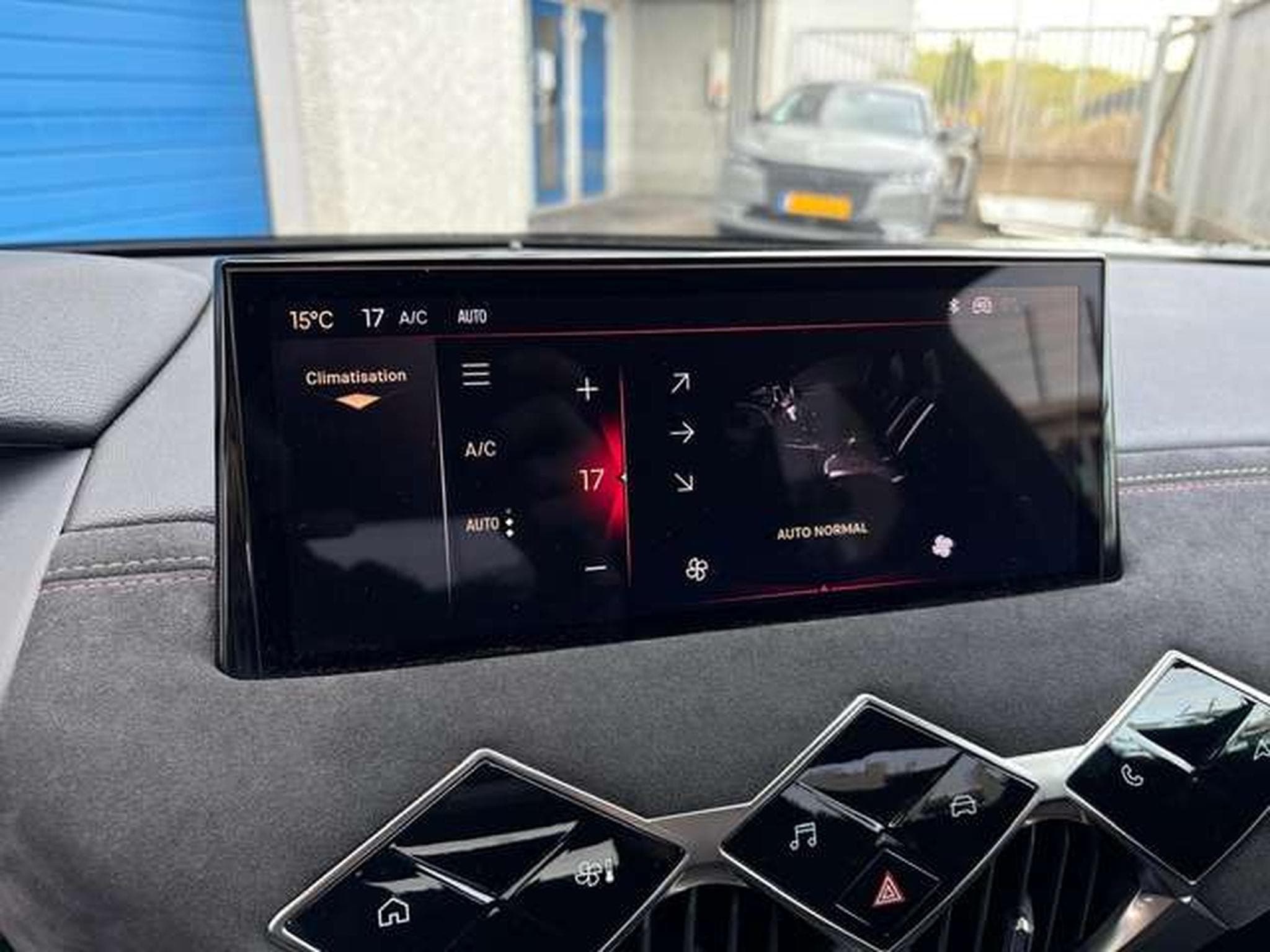 DS Automobiles DS3 1.2 PURETECH 130CH PERFORMANCE LINE AUTOMATIQUE (2024) - Foto 10