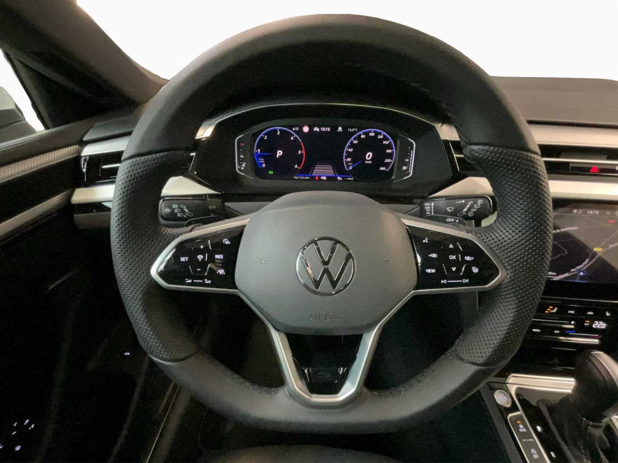 VW Arteon SB+R-Line+DSG+4M+Design+ (2024) - Photo 10