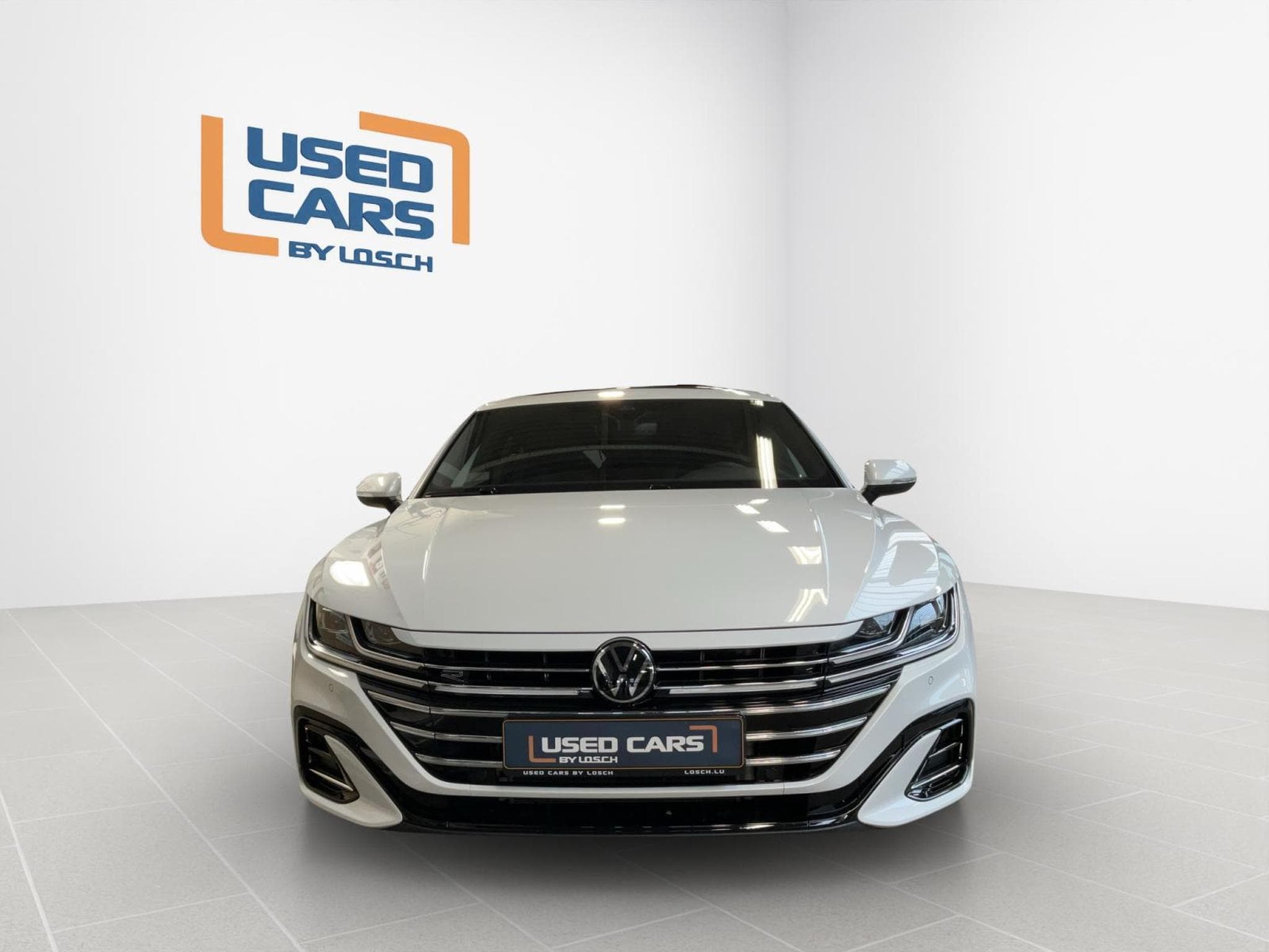 VW Arteon SB+R-Line+DSG+4M+Design+ (2024) - Photo 6