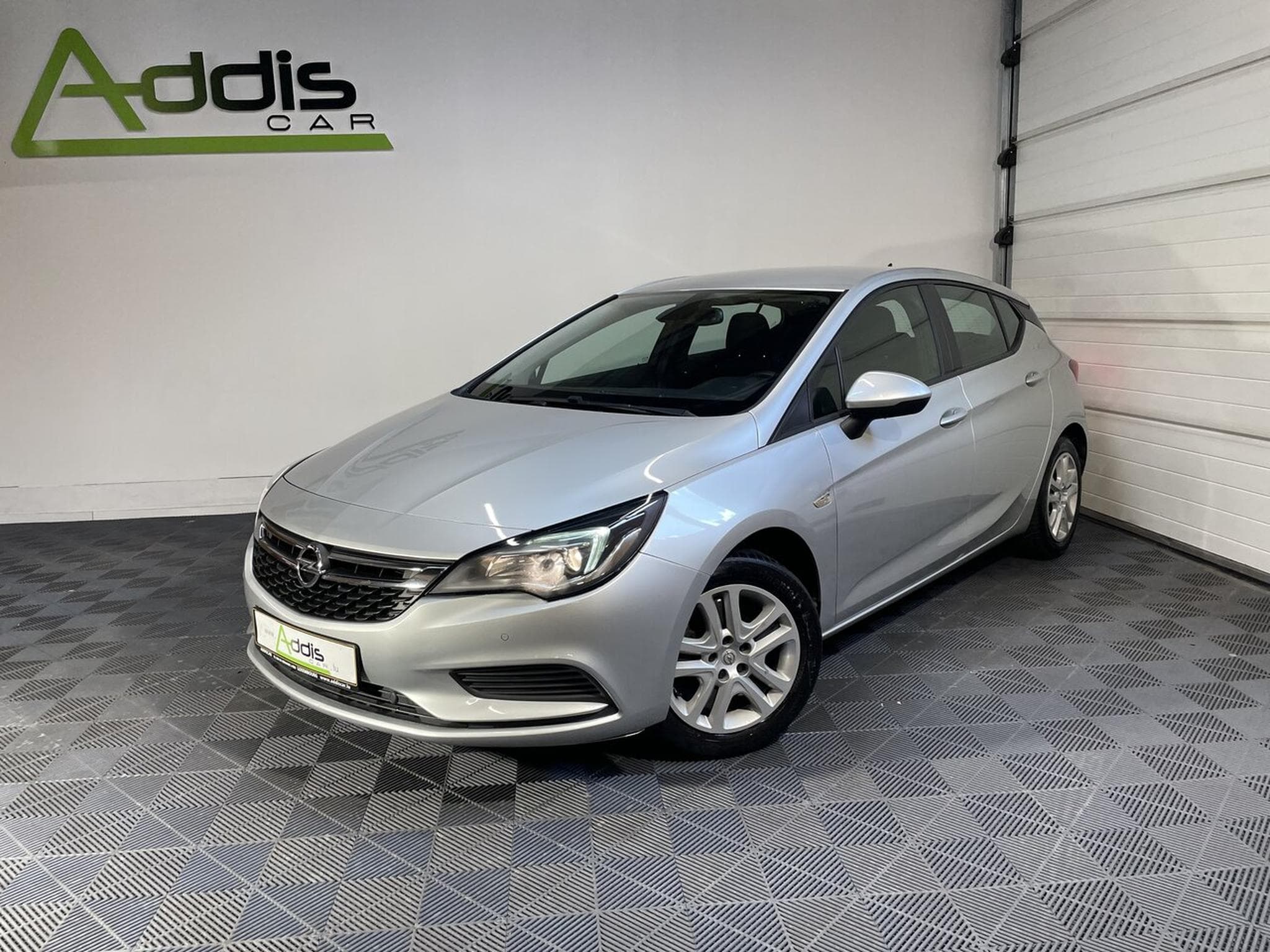 Opel Astra 1.0 TURBO 105 CV ECOTEC EDITION GPS (2019) - Photo 1