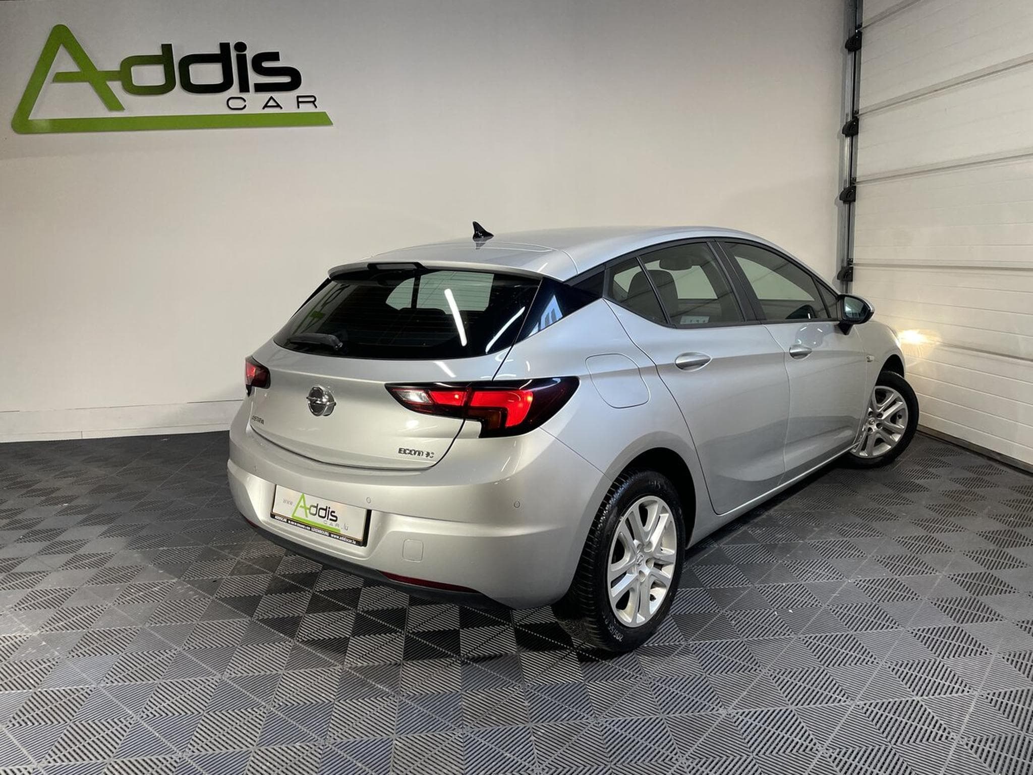 Opel Astra 1.0 TURBO 105 CV ECOTEC EDITION GPS (2019) - Photo 2