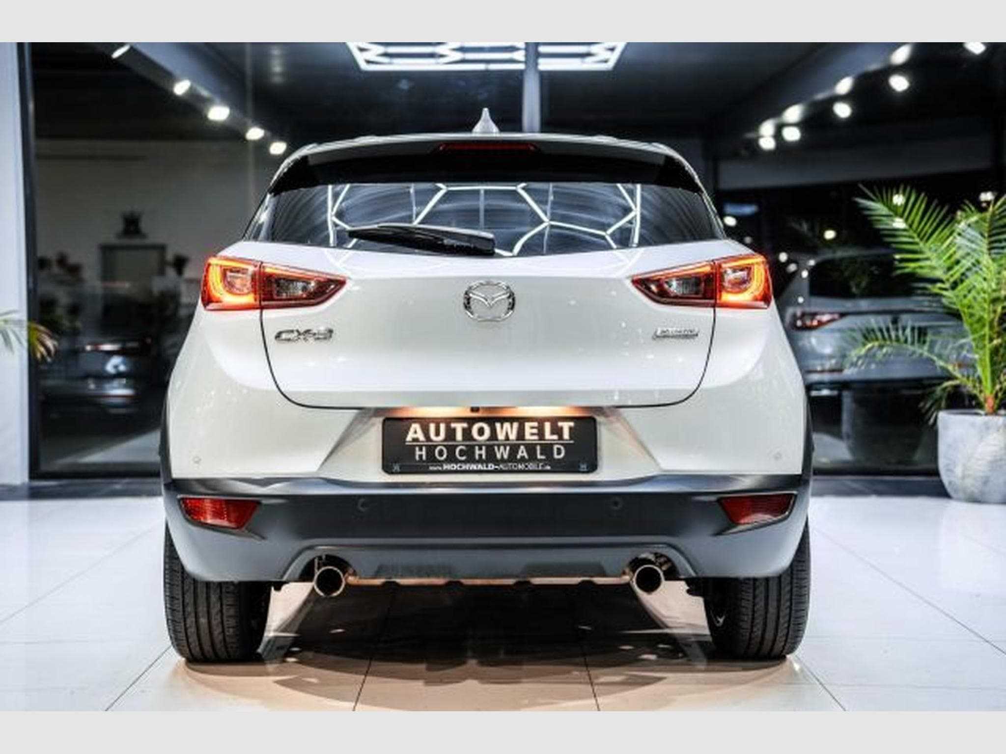 Mazda CX-3 CX-3 2.0 SKYACTIV-G Sports-Line 120 Head-Up RFK (2016) - Foto 12