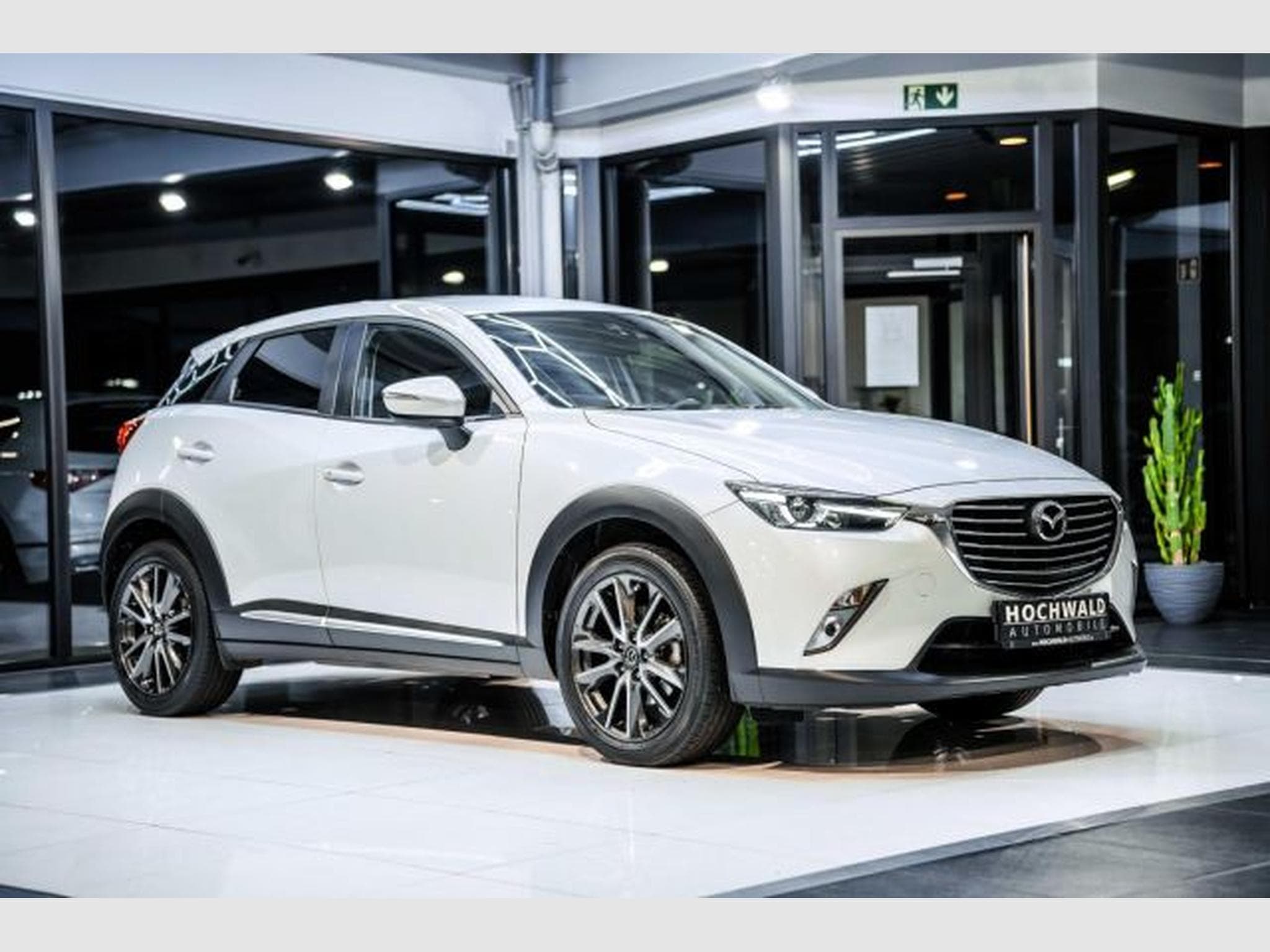 Mazda CX-3 CX-3 2.0 SKYACTIV-G Sports-Line 120 Head-Up RFK (2016) - Foto 6