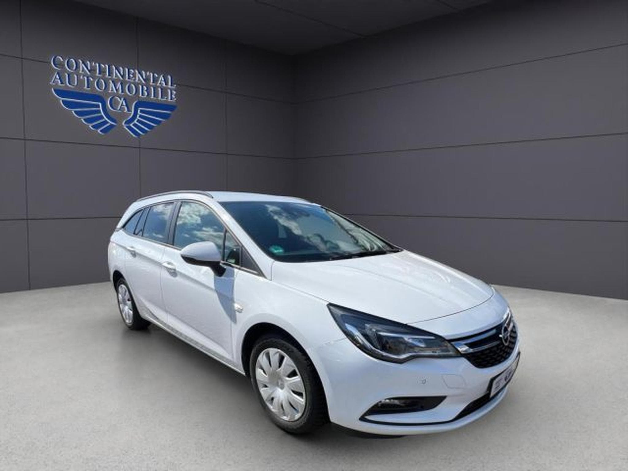 Opel Astra Astra K Sports Tourer KLIMA,PDC,TEMPOMAT,ESP,BT (2018) - Photo 7