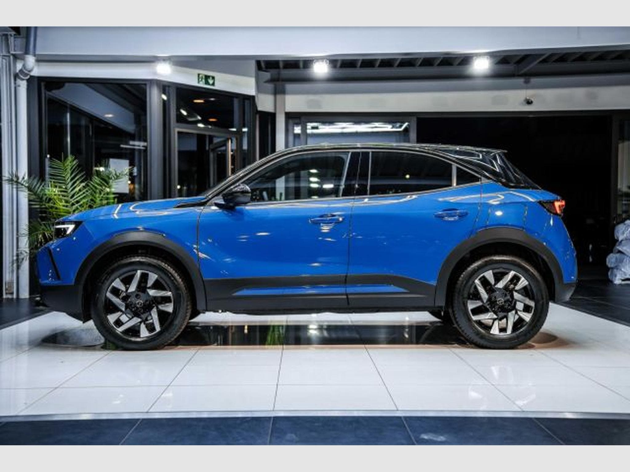 Opel Mokka Mokka 1.2 GS Line Autom. NAVI LED RFK 180 SHZG (2024) - Foto 10