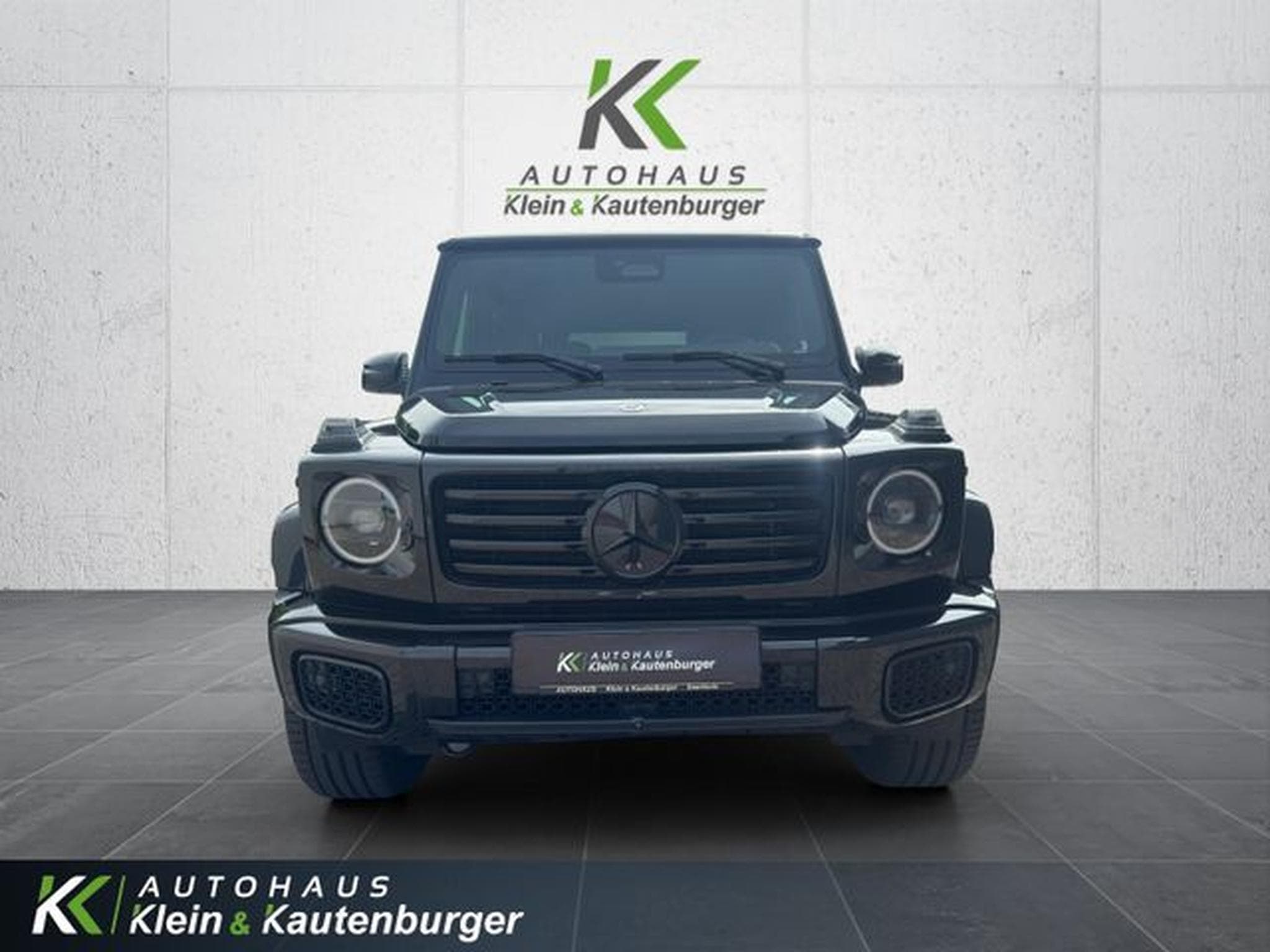 Mercedes G 450 AMG+STANDH+ALL-BLACK+AHK+DISTR EXCLUSIVE-INTERIE (2024) - Photo 2