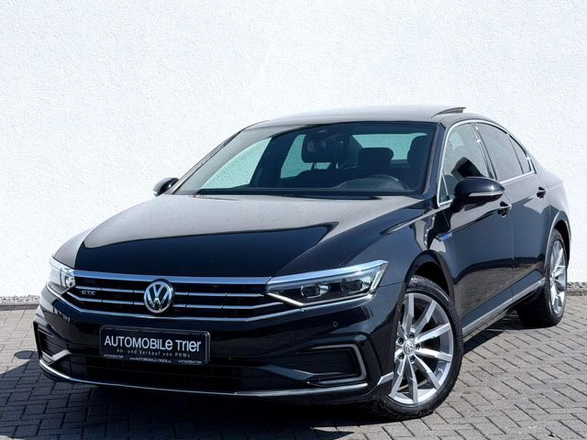 VW Passat Passat Lim. GTE / NAVI/HUD/PANO/CAM/AHK/GARANTIE (2020) - Photo 1