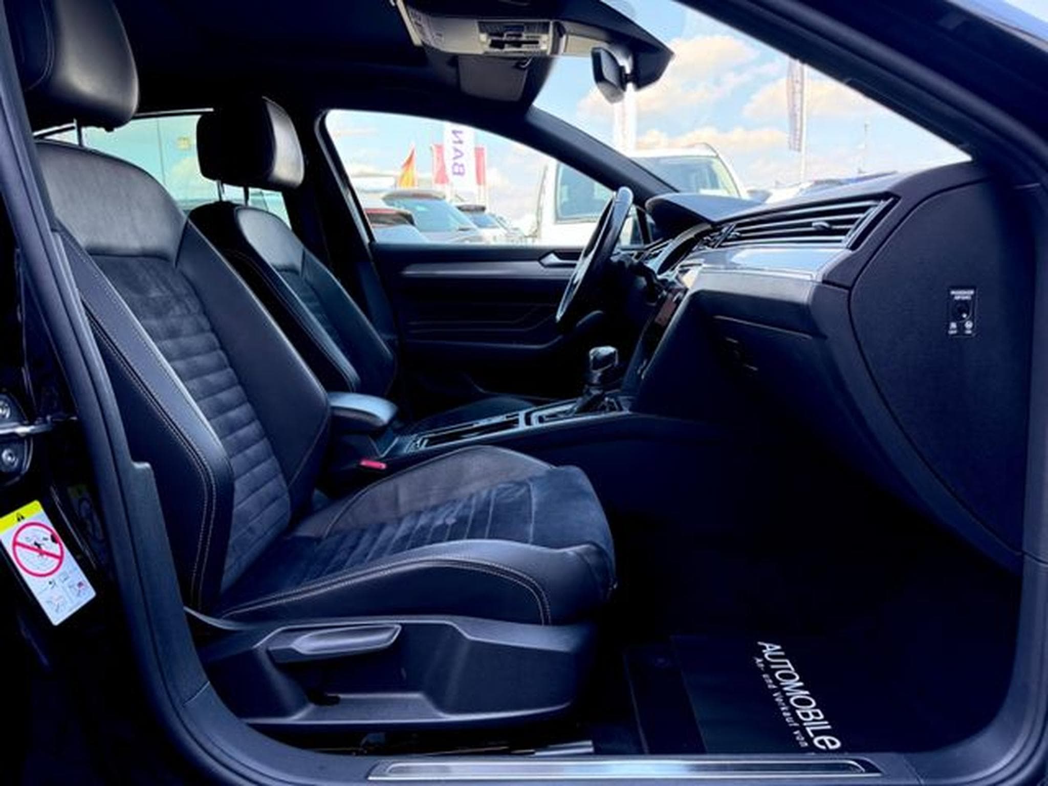 VW Passat Passat Lim. GTE / NAVI/HUD/PANO/CAM/AHK/GARANTIE (2020) - Photo 13