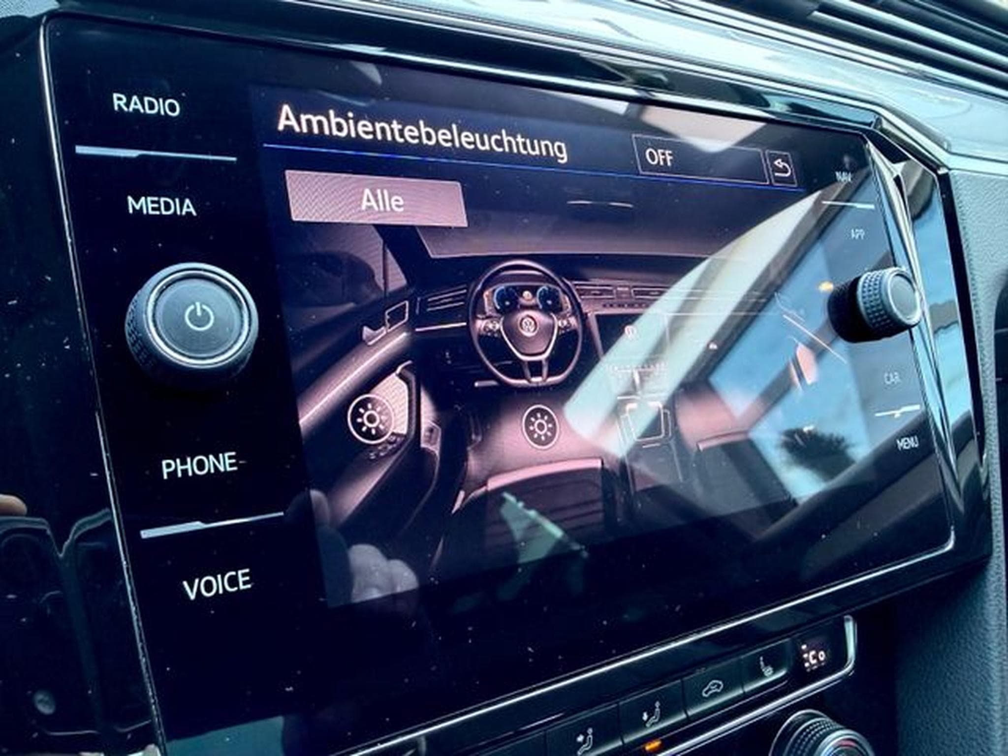 VW Passat Passat Lim. GTE / NAVI/HUD/PANO/CAM/AHK/GARANTIE (2020) - Photo 20