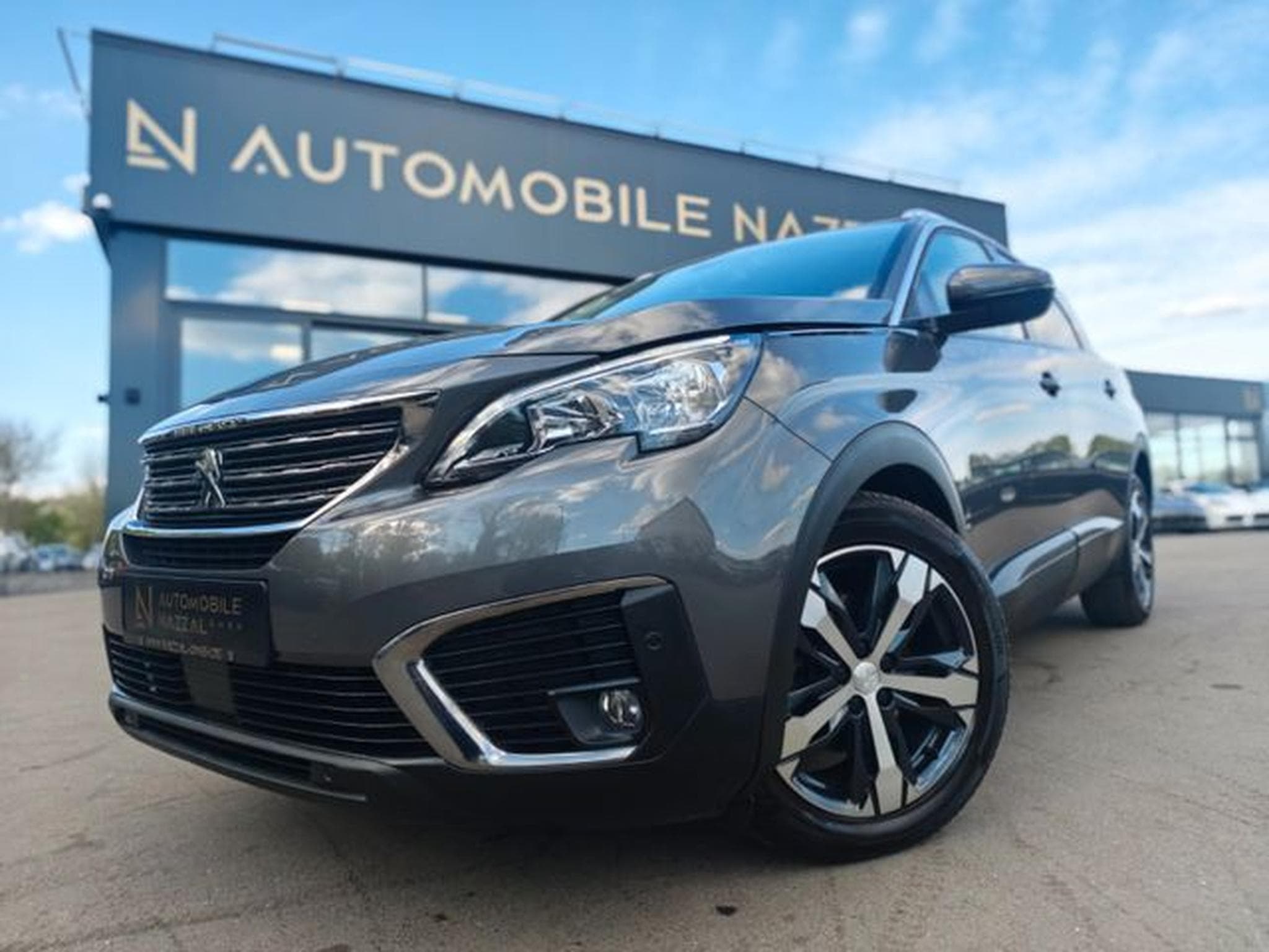 Peugeot 5008 5008*7 SITZER*AUTOMATIK*VIRTUELL*PACK ASSIST*2.H (2019) - Foto 12