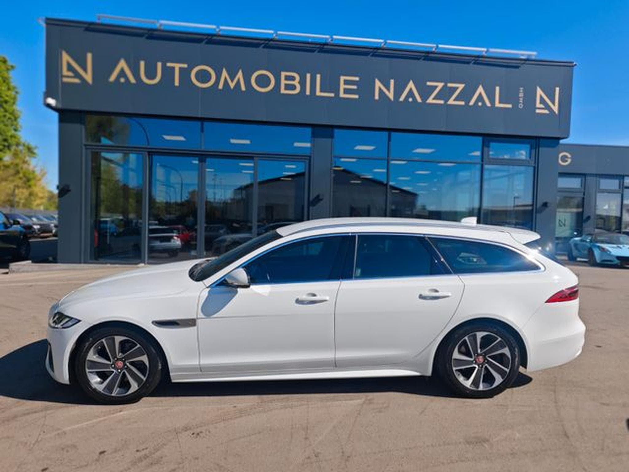 Jaguar XF XF SPORTBRAKE AWD*R-DYNAMIC*2.HD*LED*LEDER*TOP* (2023) - Foto 11