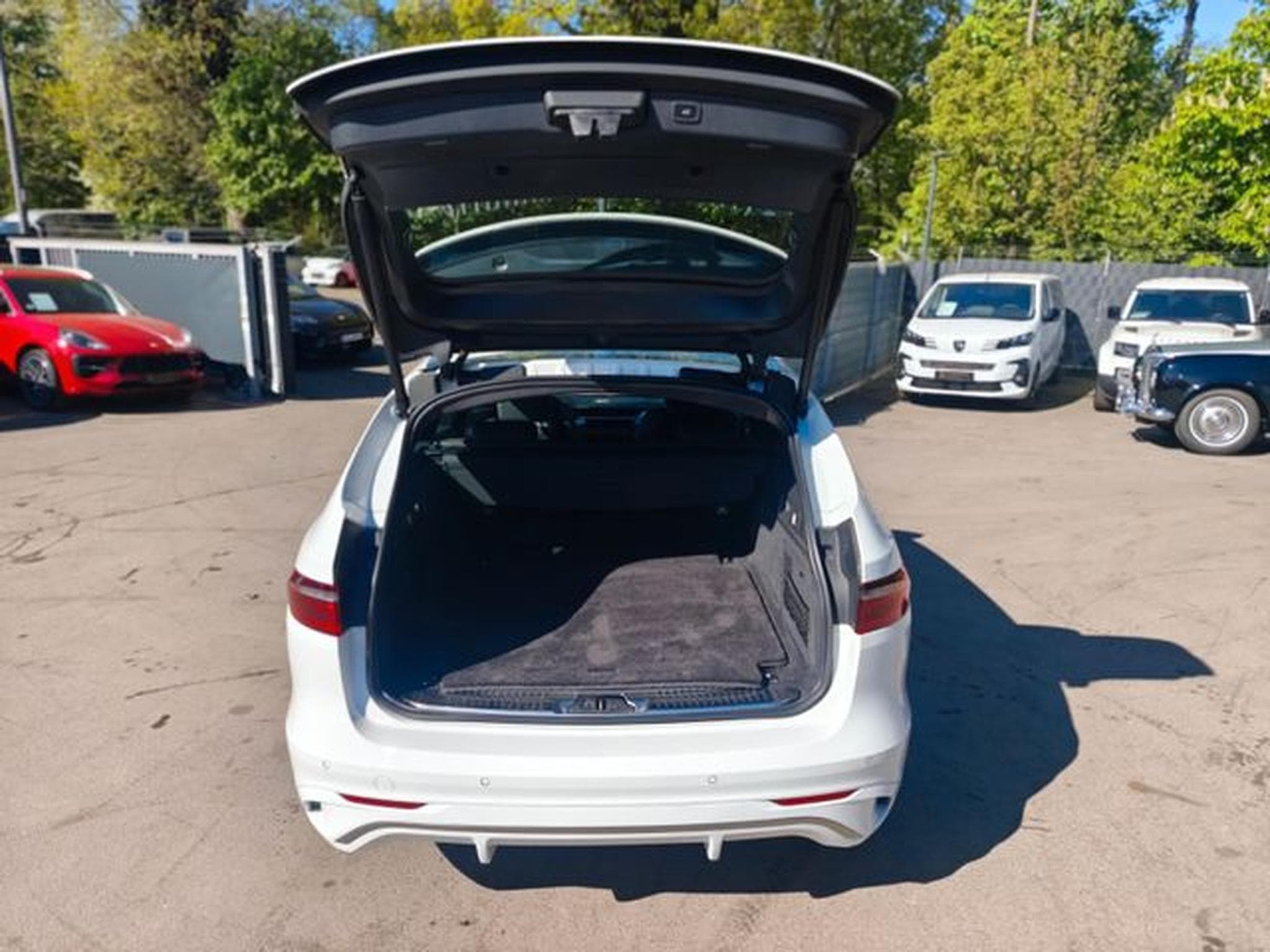 Jaguar XF XF SPORTBRAKE AWD*R-DYNAMIC*2.HD*LED*LEDER*TOP* (2023) - Foto 8