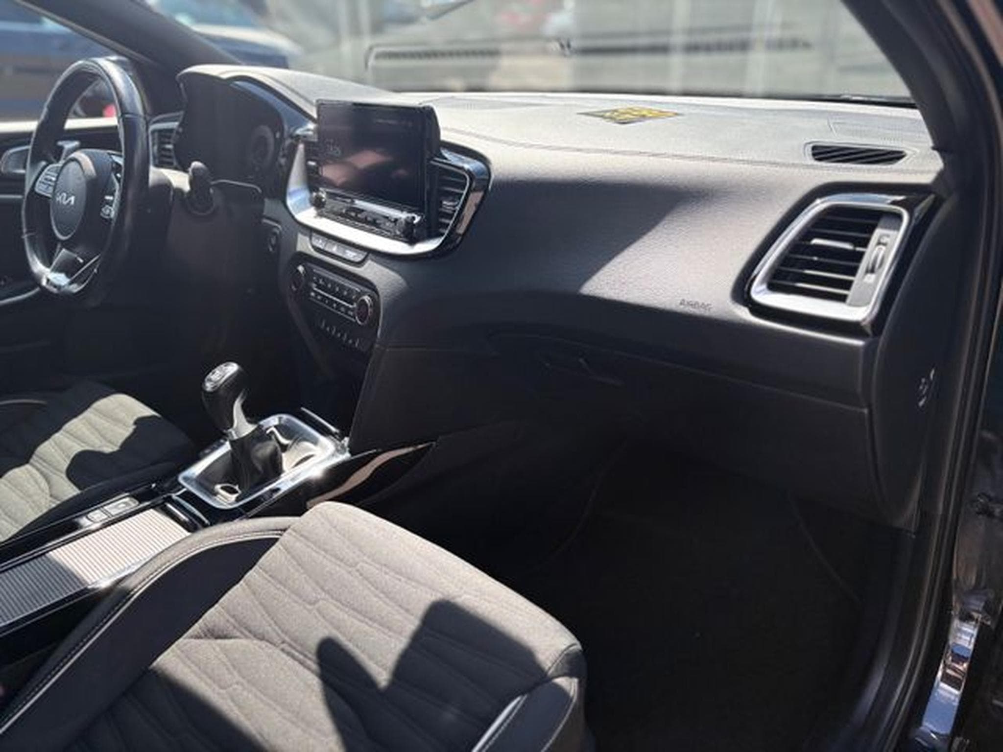 Kia Ceed CEED GT LINE 1.5 T*SHZ*LED*DAB+*R-KAMERA*JBL* (2022) - Photo 15