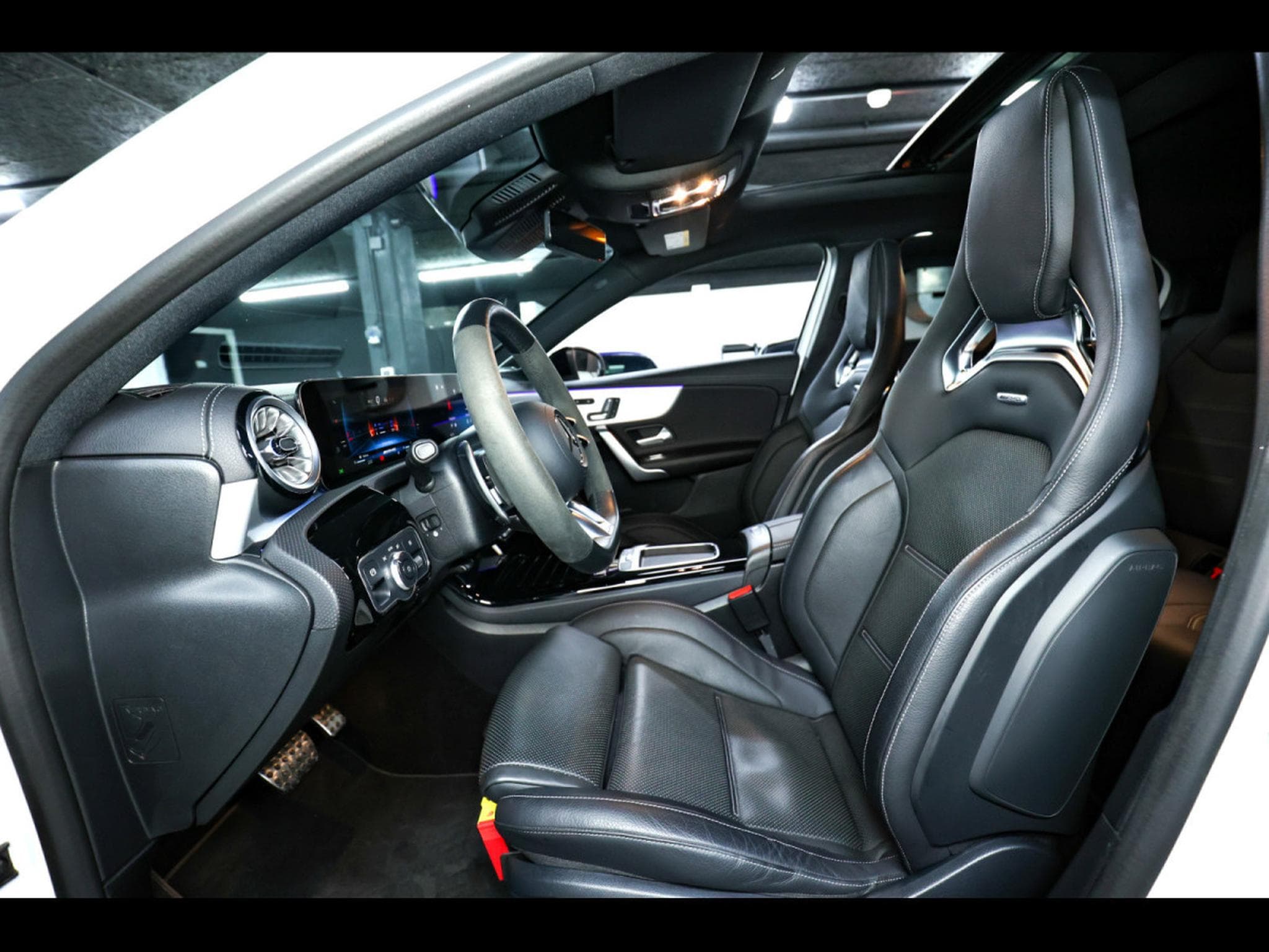 Mercedes A 45 AMG S 4MATIC+ (FACELIFT) - PACK AÉRODYNAMIQUE (2024) - Photo 11