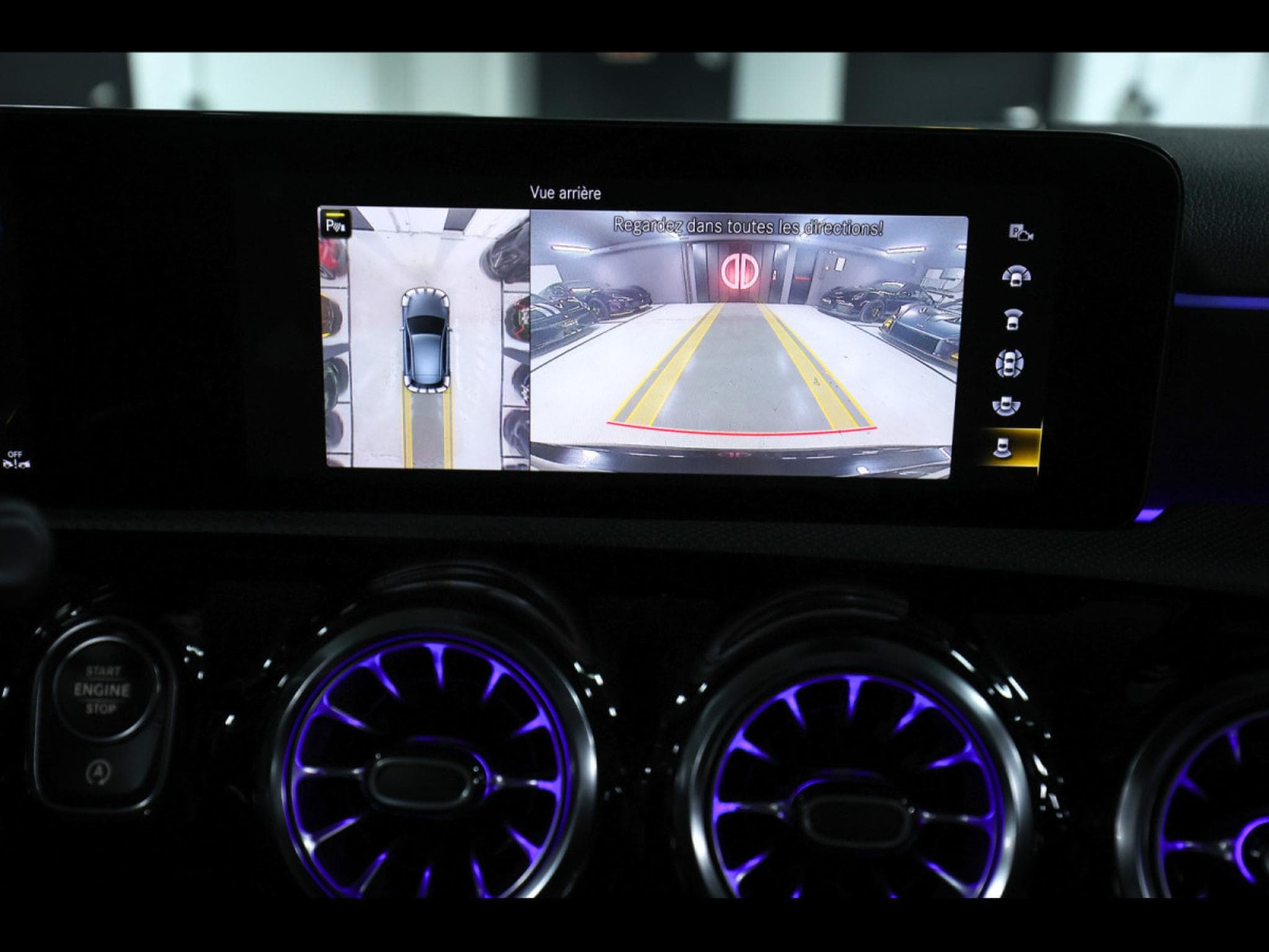 Mercedes A 45 AMG 4MATIC PACK AERODYNAMIQUE (2022) - Photo 17