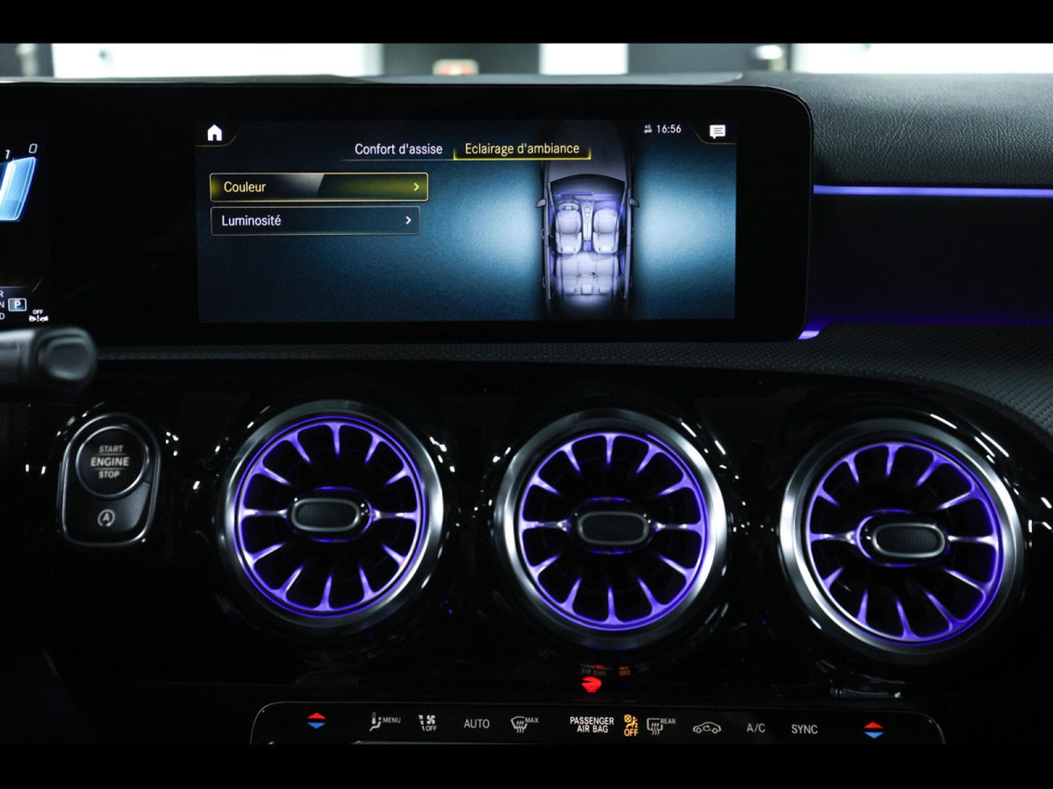 Mercedes A 45 AMG 4MATIC PACK AERODYNAMIQUE (2022) - Photo 18