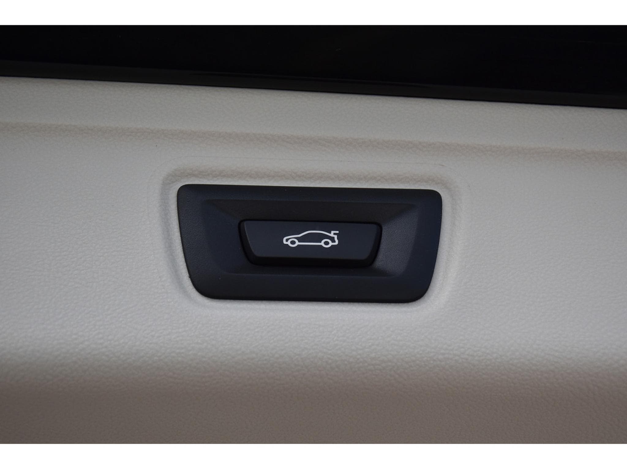 BMW 320 eA Touring PHEV REGUL LANE GPS CAM PARK 1° MAIN (2023) - Photo 22