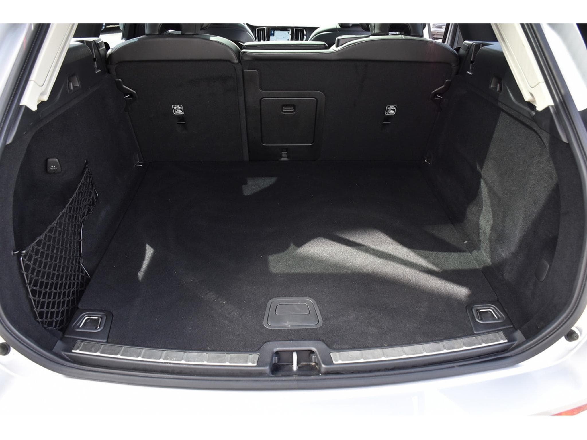 Volvo XC60 2.0 T5 Momentum Geartronic MEMO PANO BLIS CAM360 1° MAIN (2019) - Photo 24