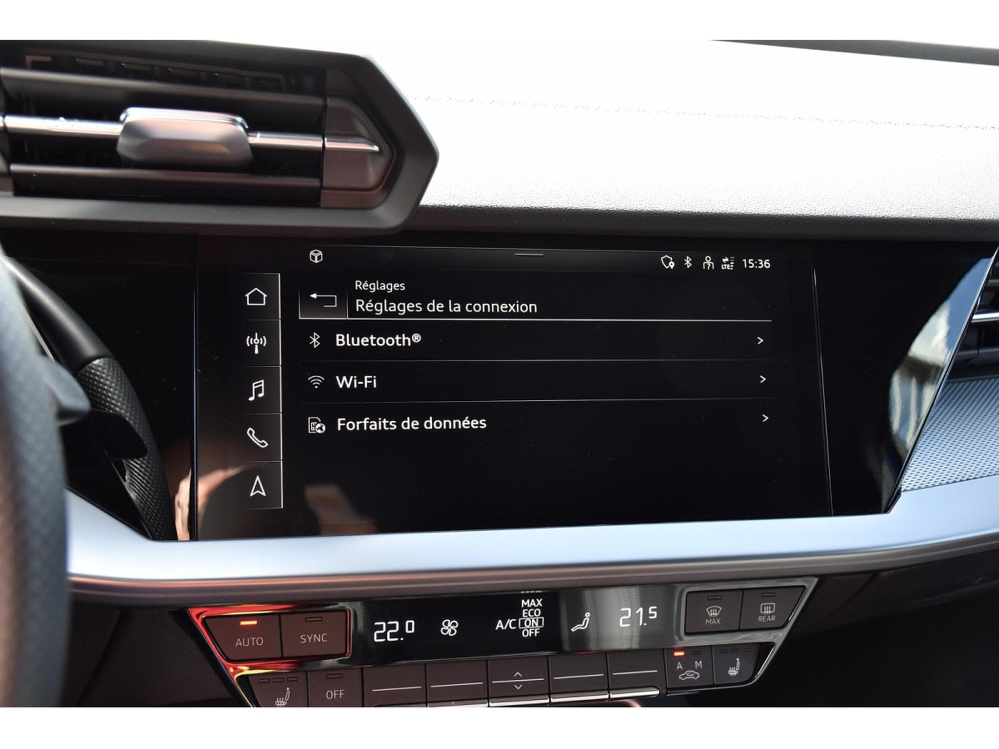 Audi A3 Sportback 40 TFSI Quattro S-Line S-Tronic CUIR ACC PARK 1°M. (2022) - Photo 12