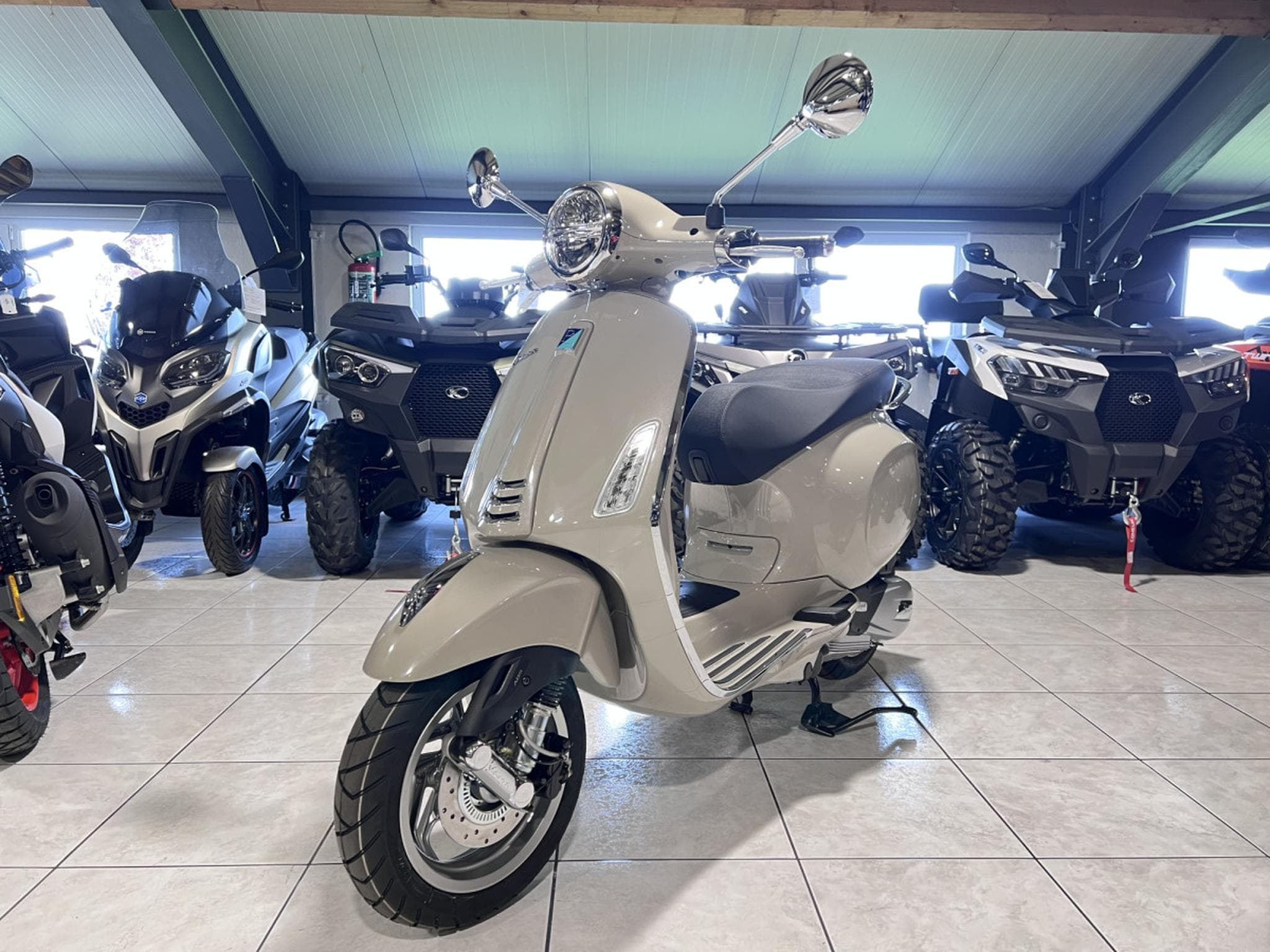 Vespa Primavera (2026) - Photo 2