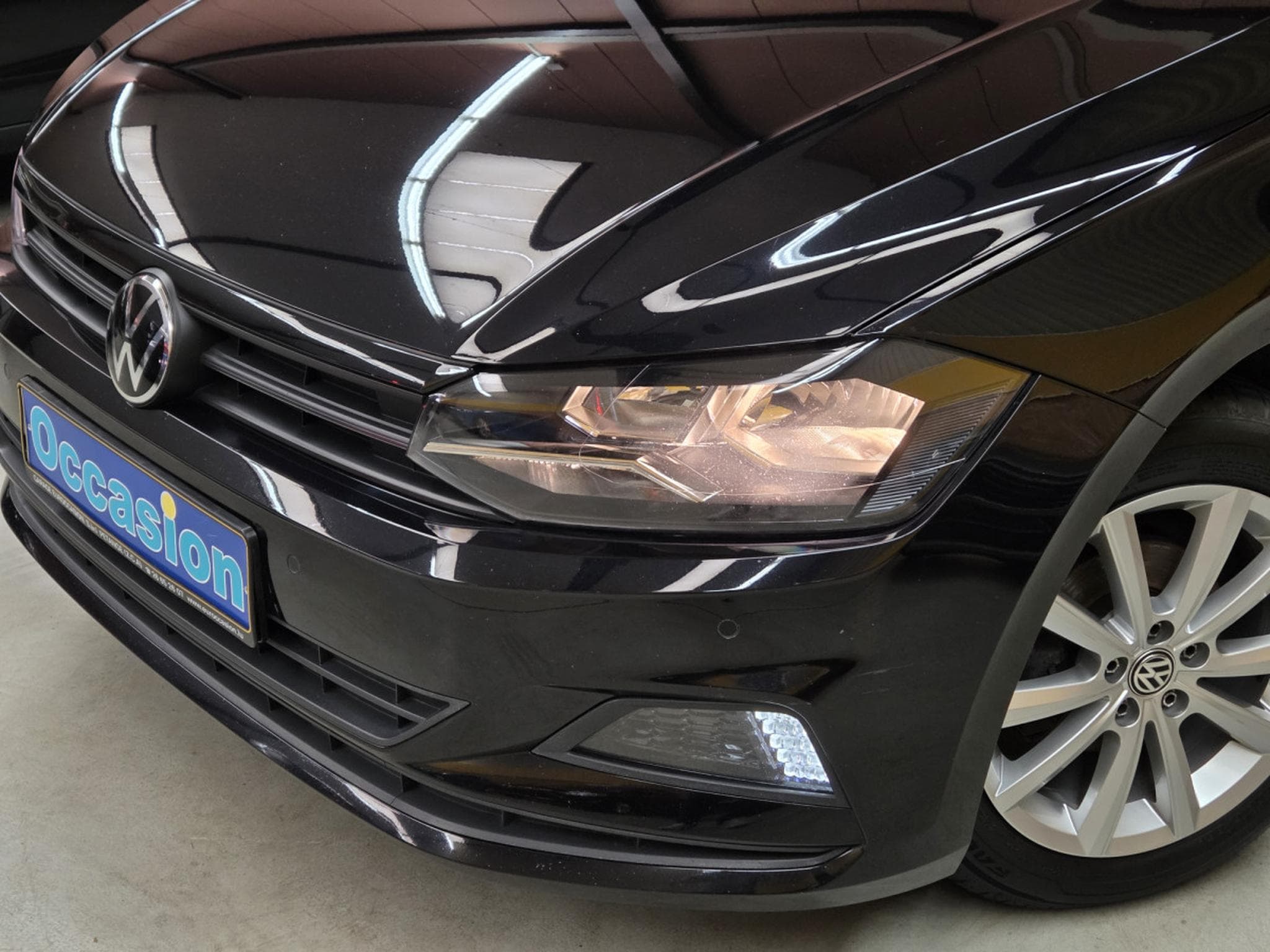 VW Polo 1.0 TRENDLINE 80CV (2020) - Photo 2