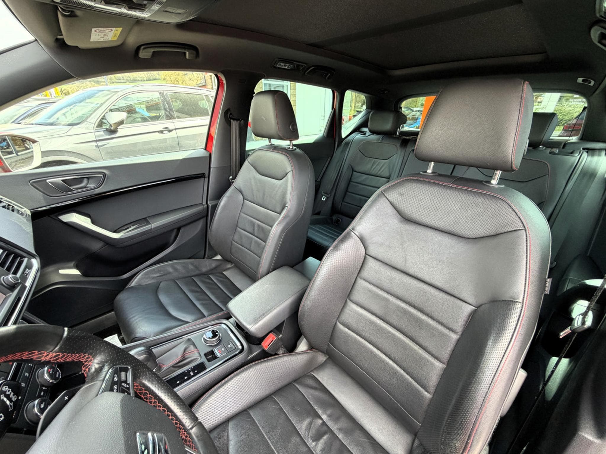 Seat Ateca FR 2.0 Tsi 190CV 4 Motion PANORAMA 360° (2019) - Photo 12